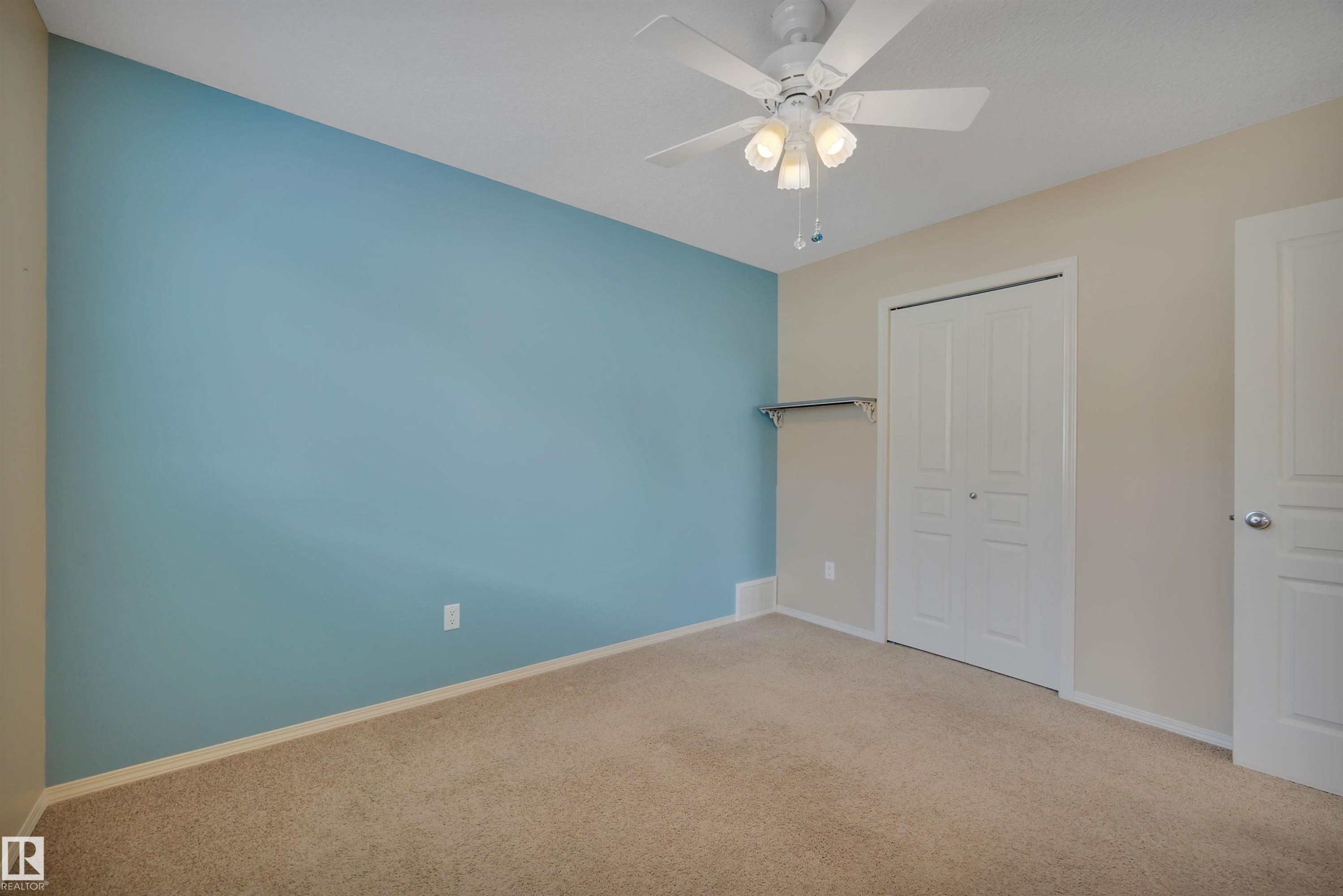 3503 20 Street, Edmonton, AB - Indoor Photo Showing Other Room