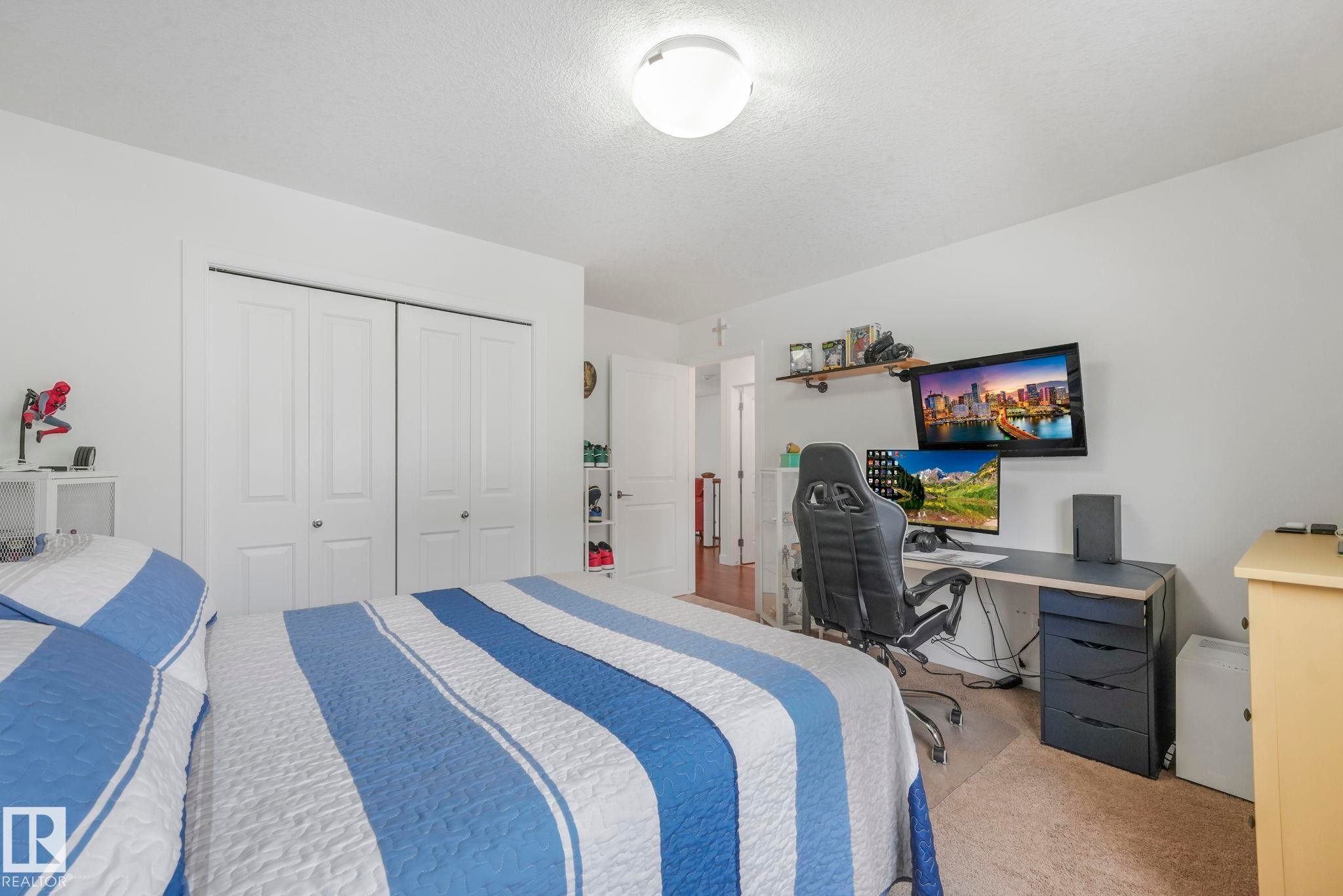 3 450 Mcconachie Way, Edmonton, AB - Indoor Photo Showing Bedroom