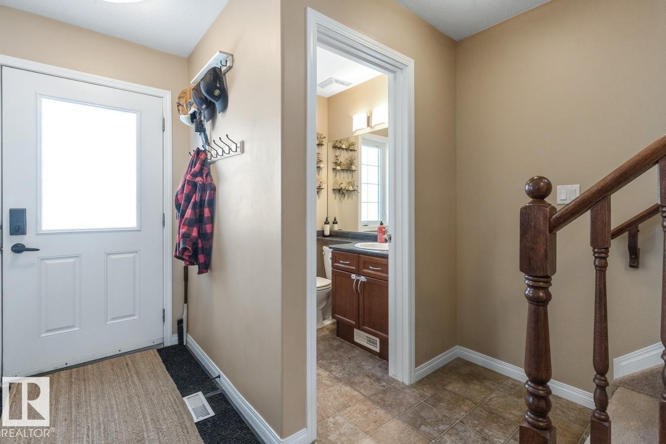 3820 53 Street, Gibbons, AB - Indoor Photo Showing Other Room