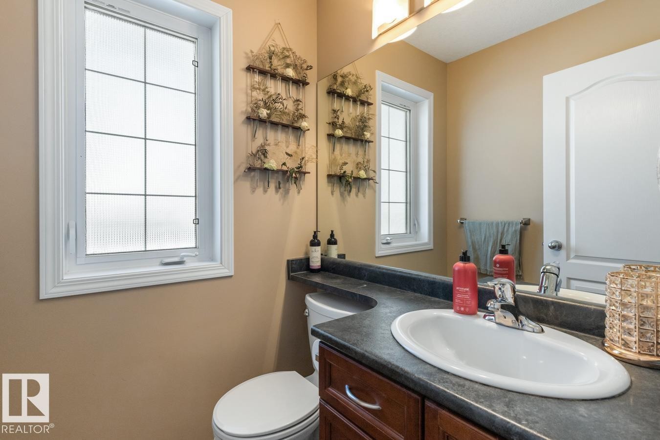 3820 53 Street, Gibbons, AB - Indoor Photo Showing Bathroom