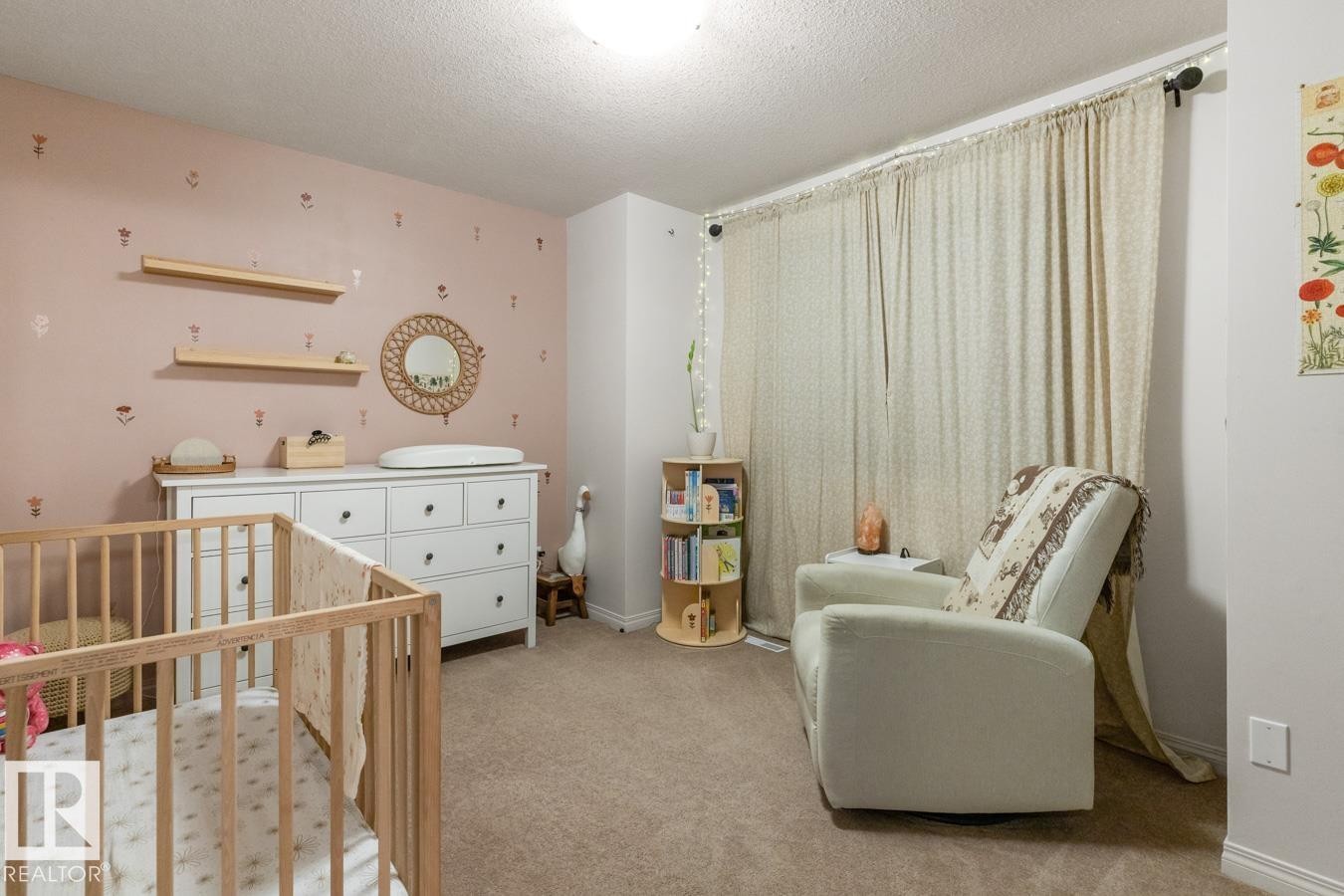 3820 53 Street, Gibbons, AB - Indoor Photo Showing Other Room