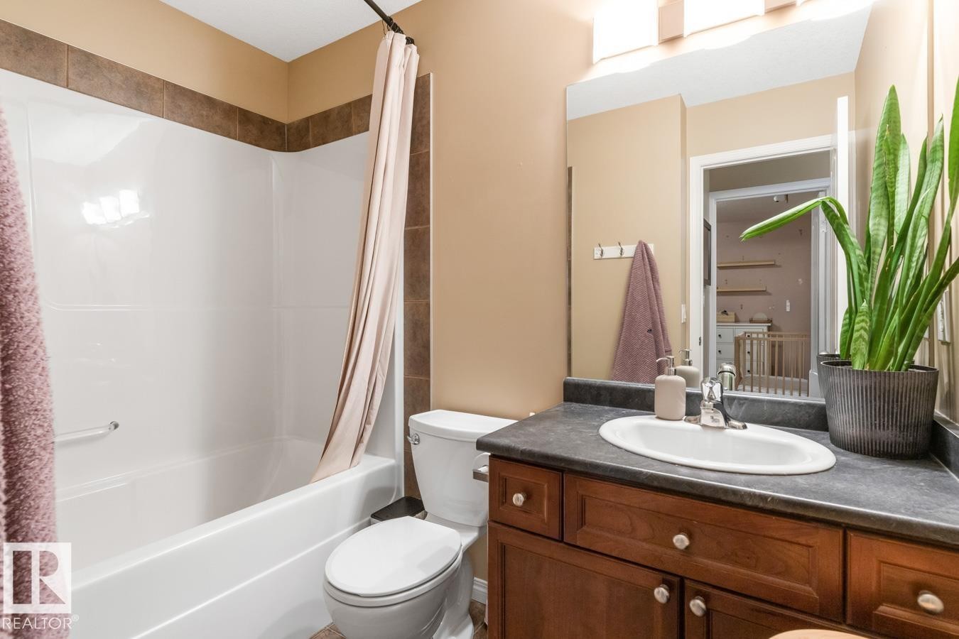 3820 53 Street, Gibbons, AB - Indoor Photo Showing Bathroom