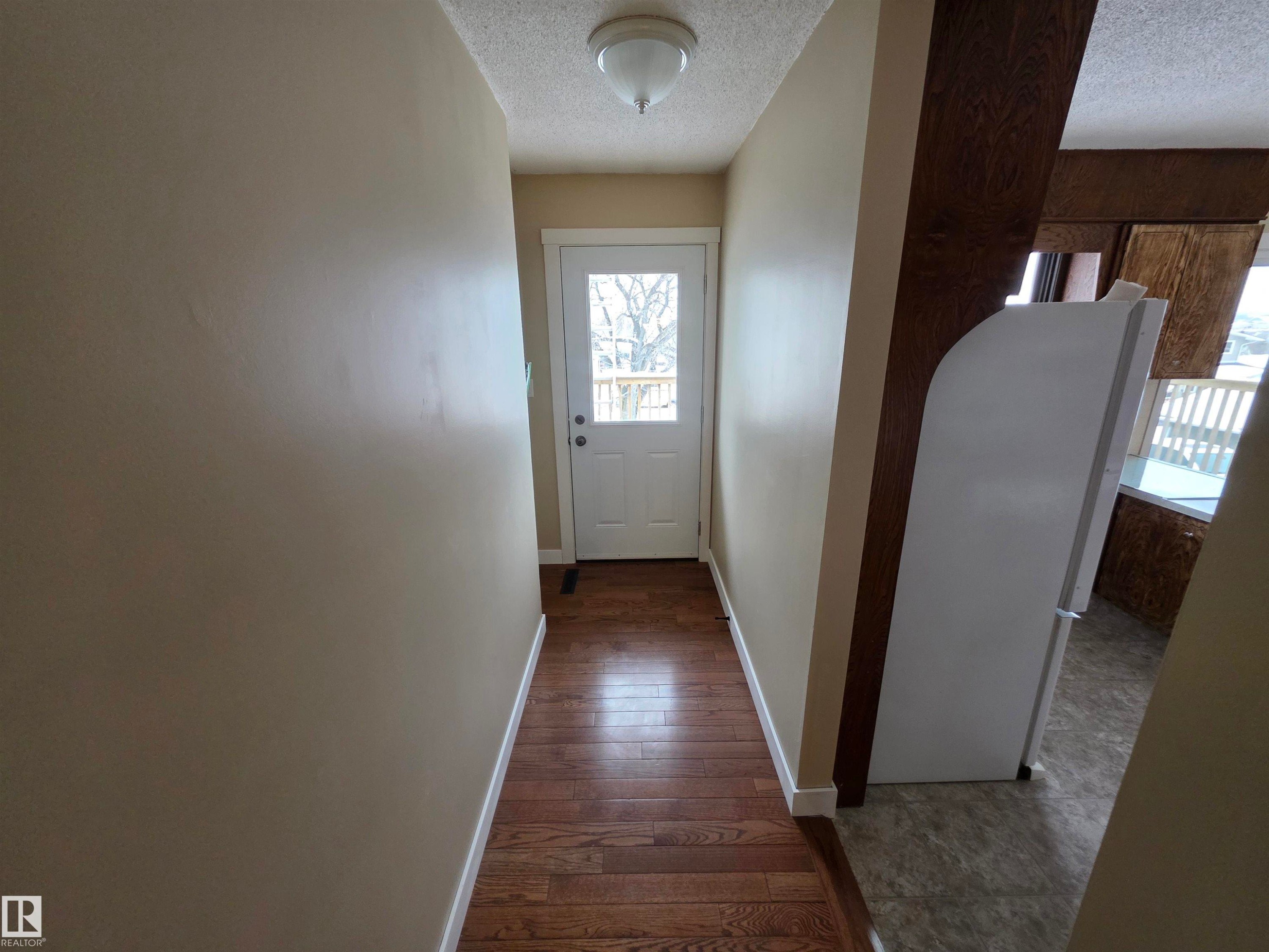 5213 46 Avenue, Drayton Valley, AB - Indoor Photo Showing Other Room
