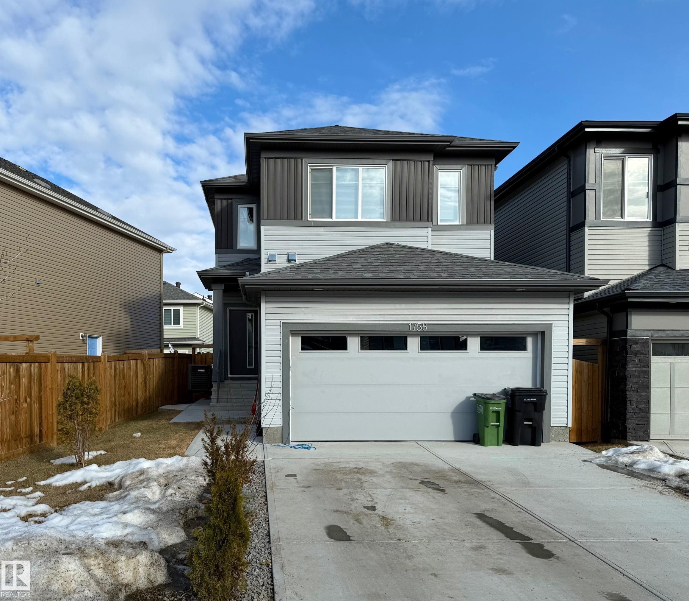 1758 Erker Way, Edmonton, AB - Outdoor With Exterior