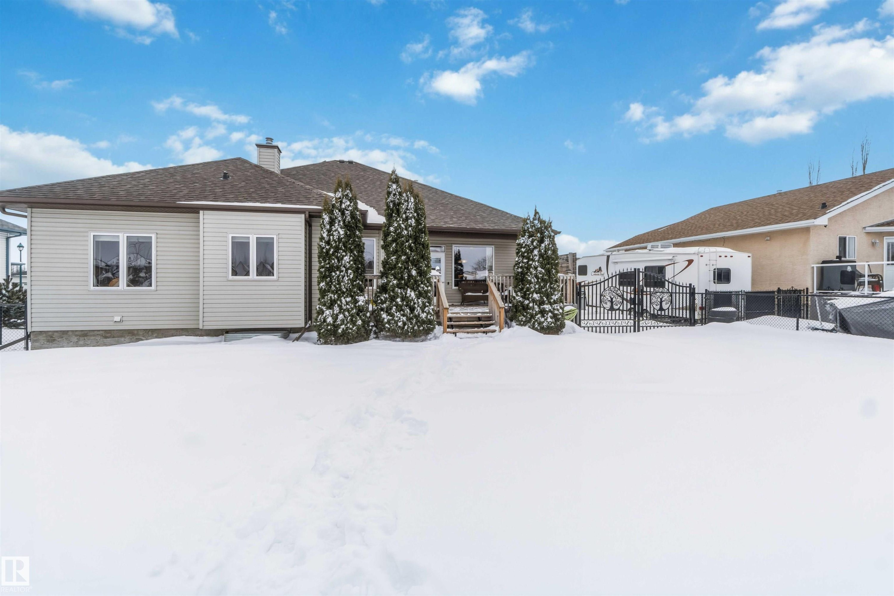 40 Landing Trails Drive, Gibbons, AB - Outdoor