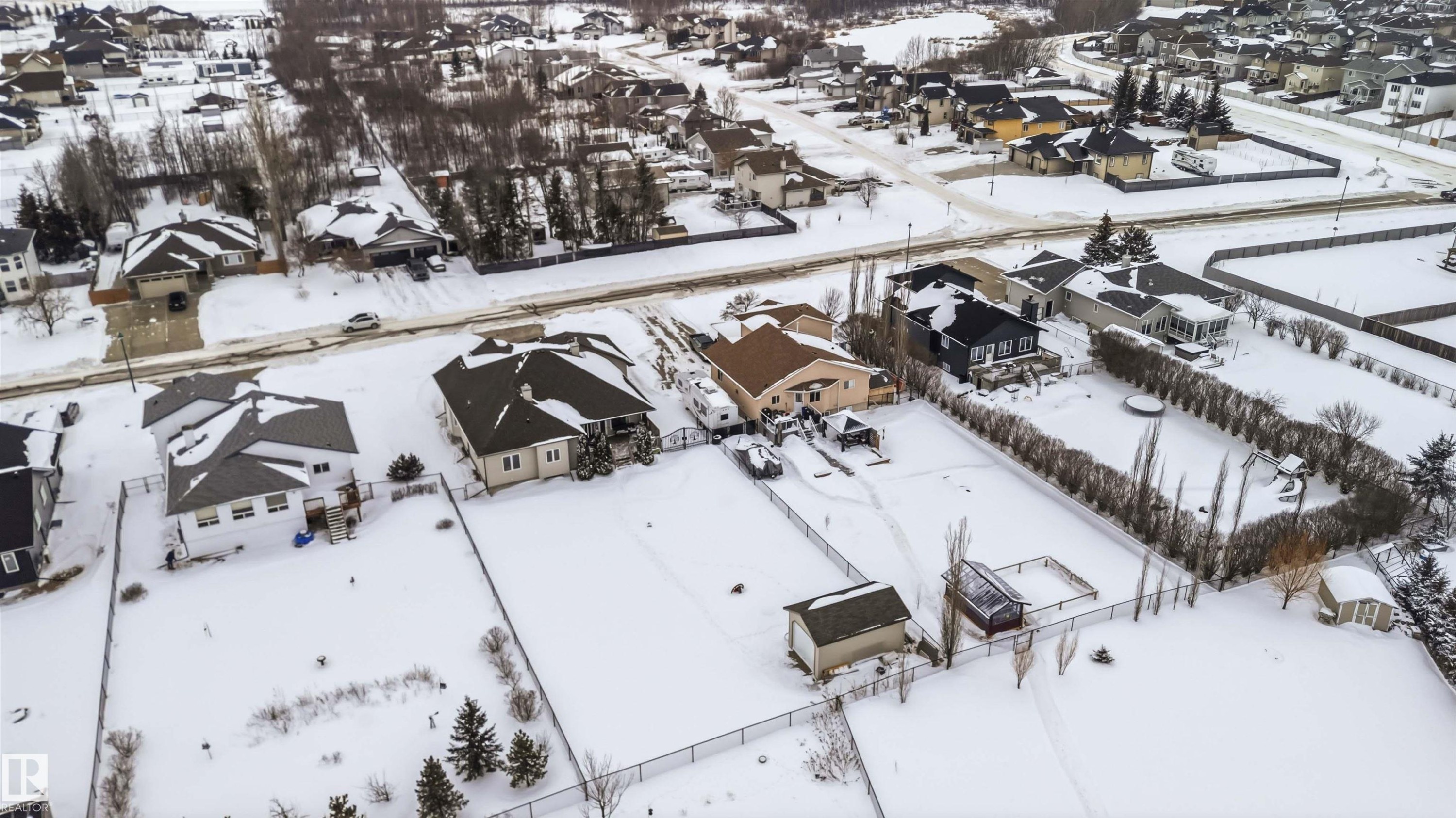 40 Landing Trails Drive, Gibbons, AB - Outdoor With View