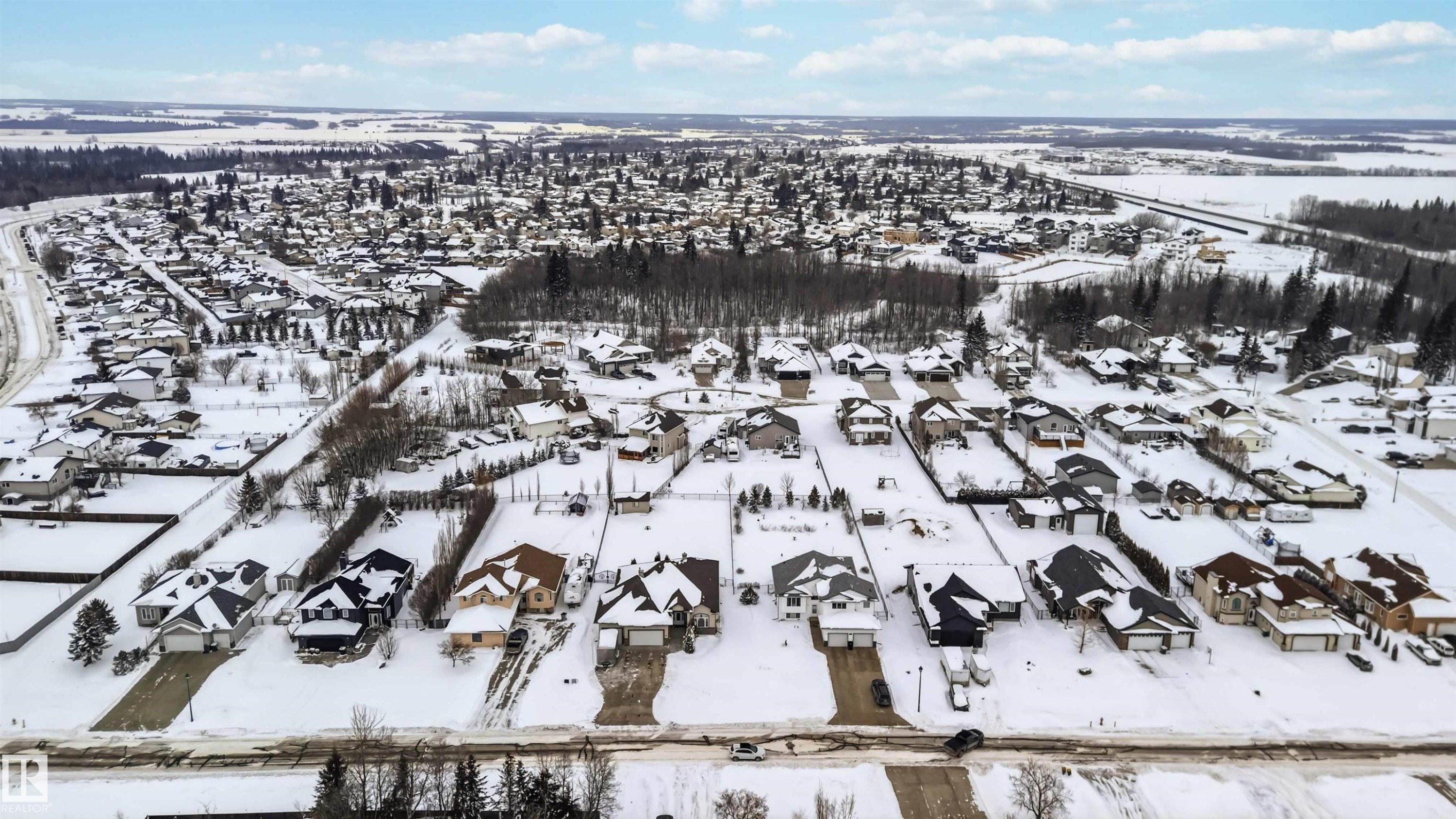40 Landing Trails Drive, Gibbons, AB - Outdoor With View