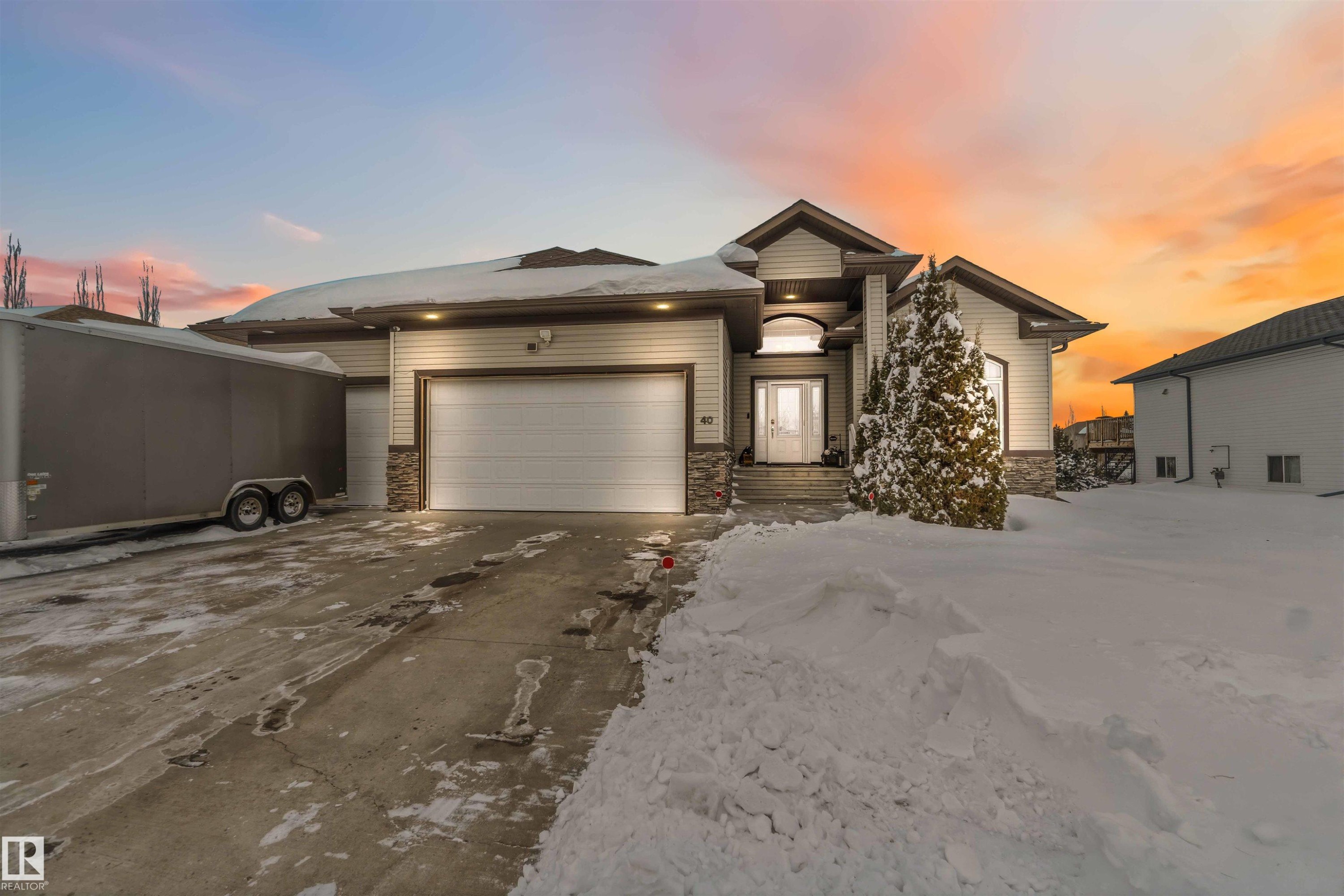 40 Landing Trails Drive, Gibbons, AB - Outdoor