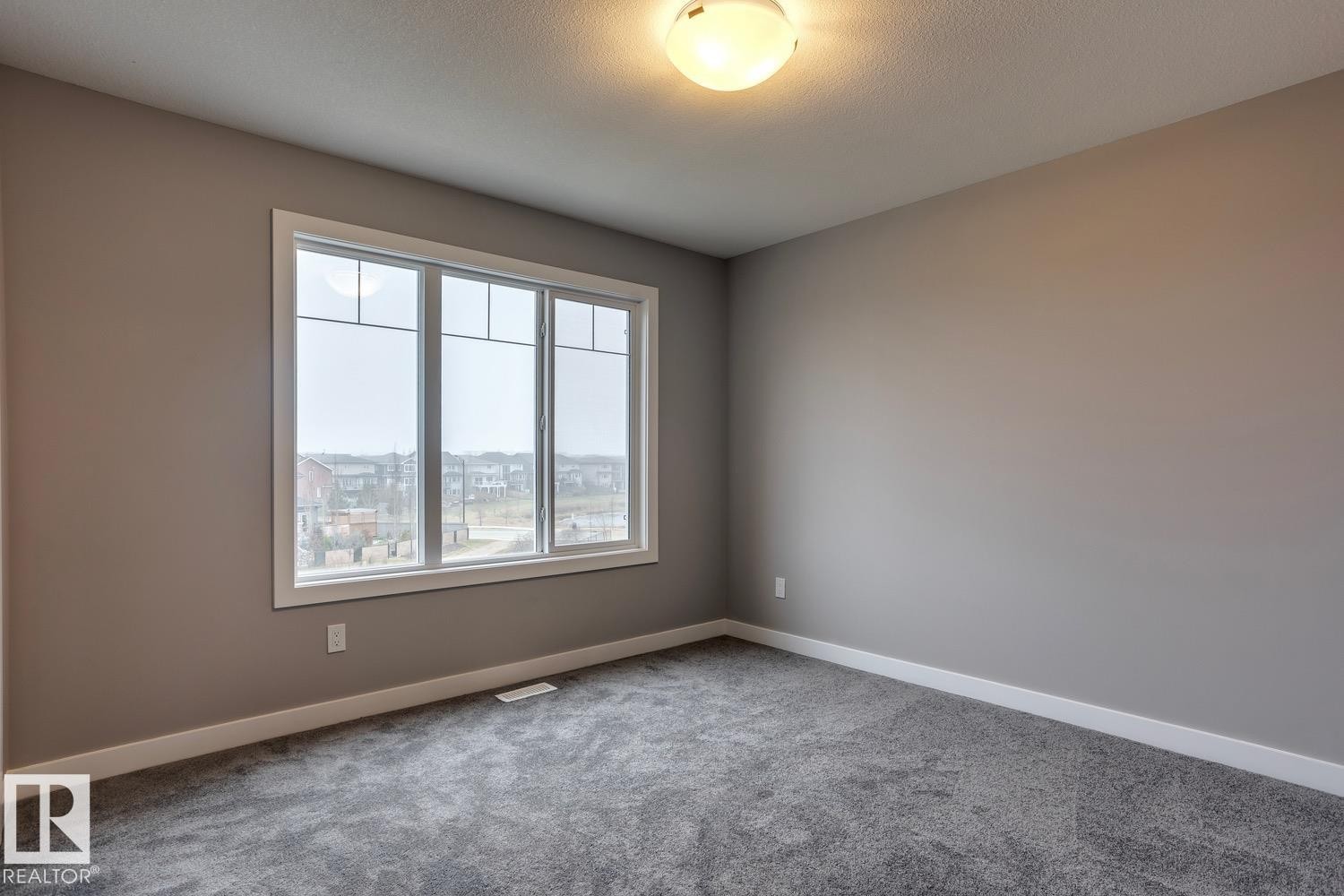Spare room with baseboards and carpet - 78 13139 205 Street Nw, Edmonton, AB - Indoor Photo Showing Other Room