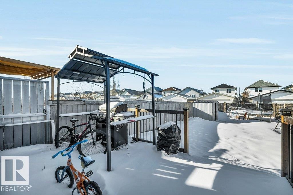 2920 30 Street, Edmonton, AB - Outdoor