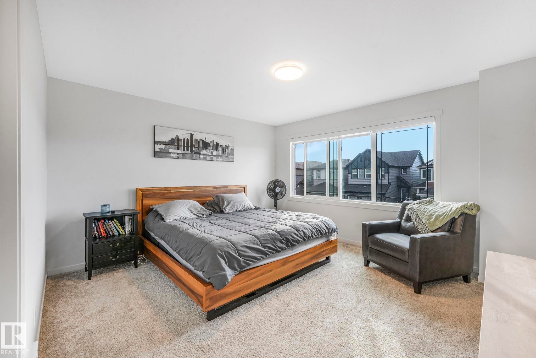 7182 177A Avenue, Edmonton, AB - Indoor Photo Showing Bedroom