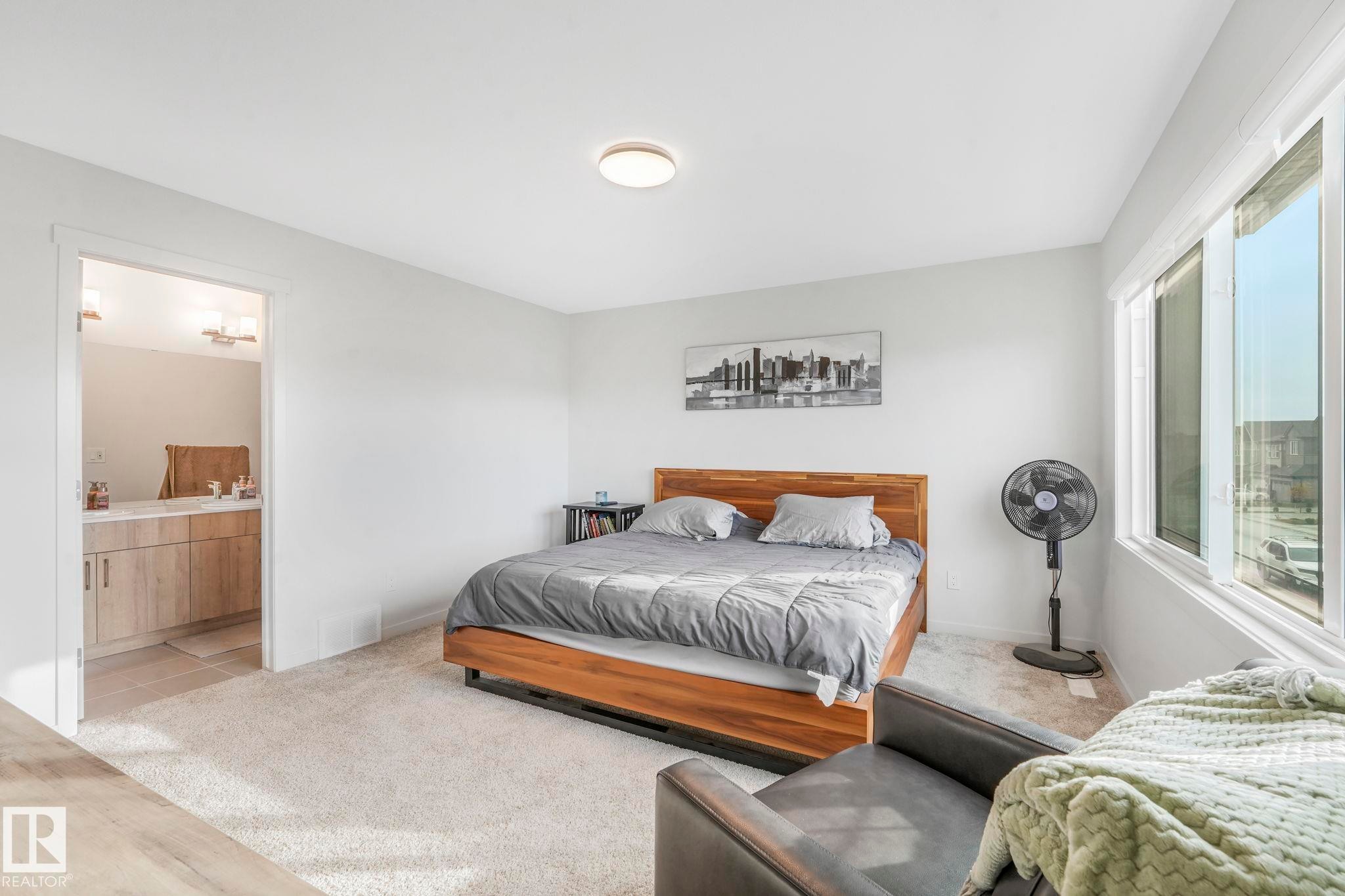 7182 177A Avenue, Edmonton, AB - Indoor Photo Showing Bedroom