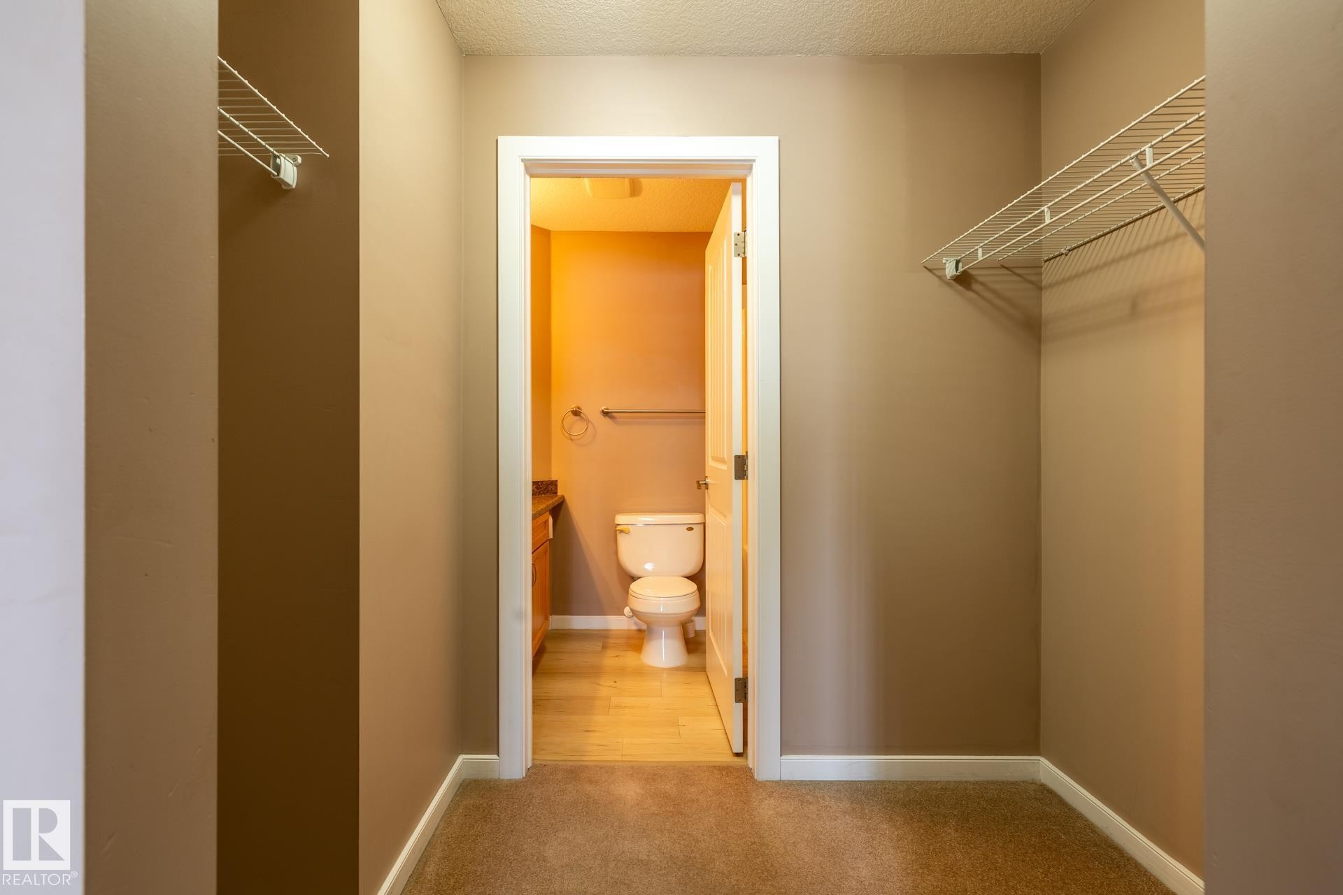 317 240 Spruce Ridge Road, Spruce Grove, AB - Indoor