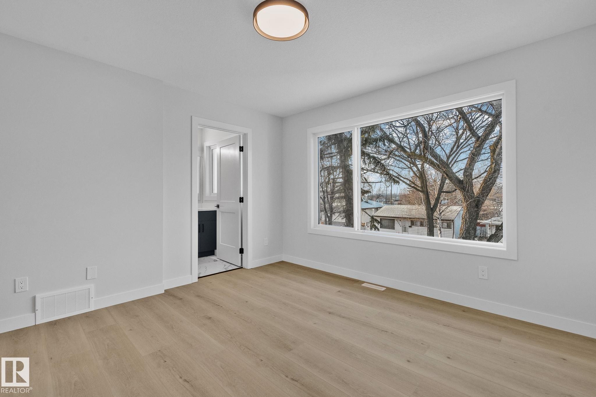 12717 114 Street, Edmonton, AB - Indoor Photo Showing Other Room