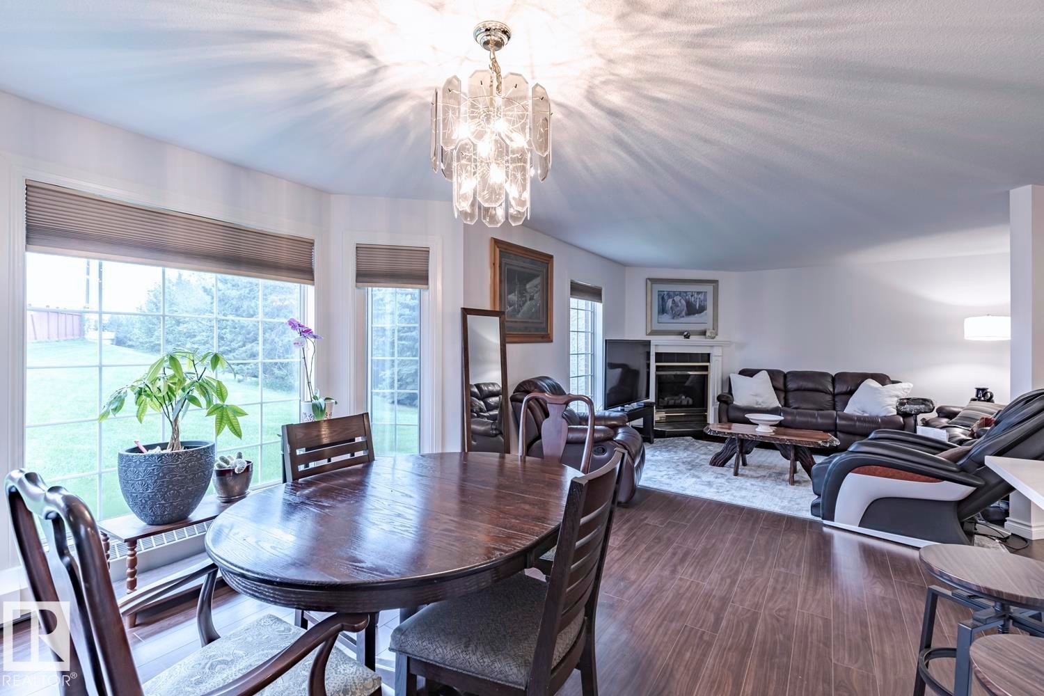 516 3 Perron Street, St. Albert, AB - Indoor