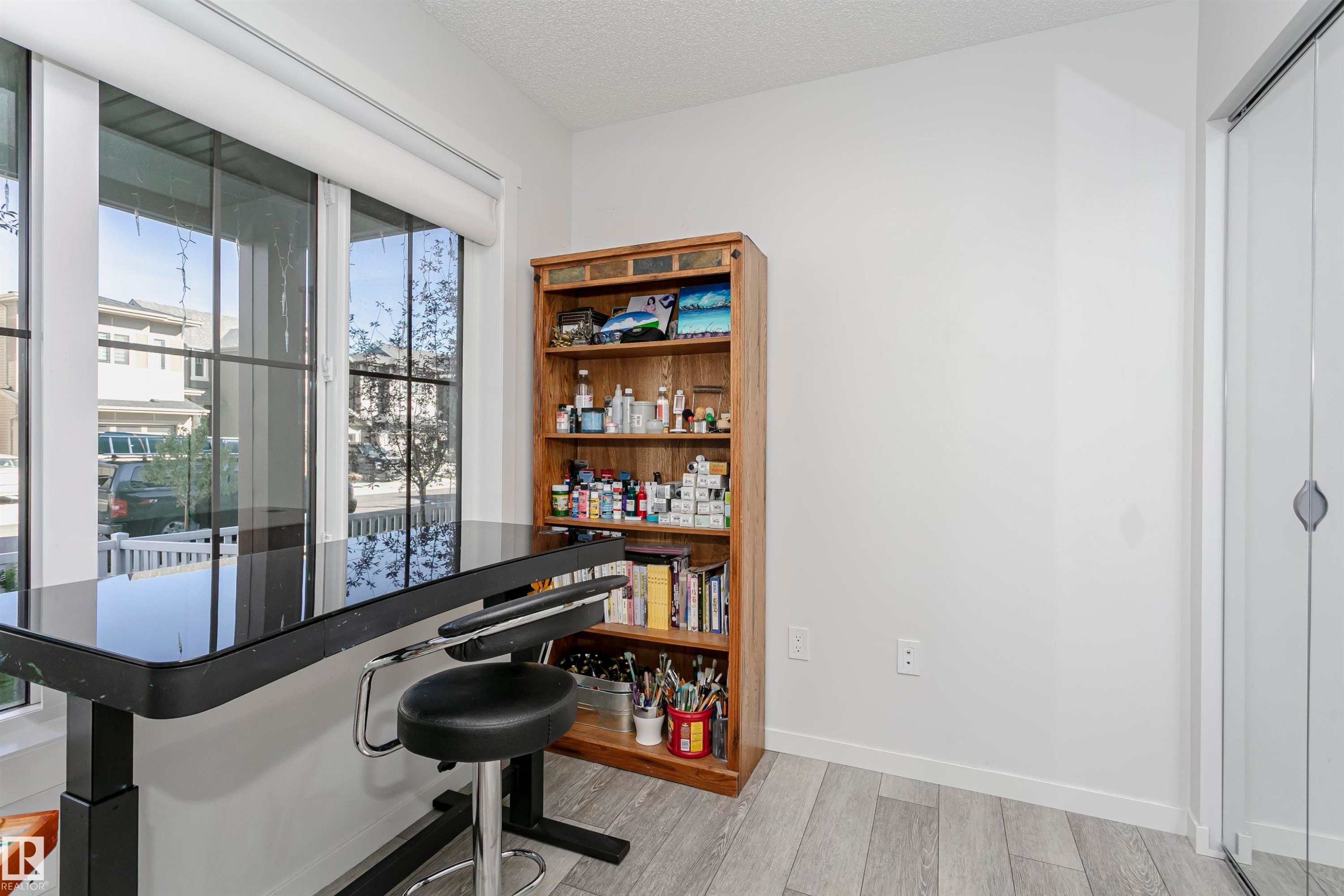 19627 28 Avenue, Edmonton, AB - Indoor