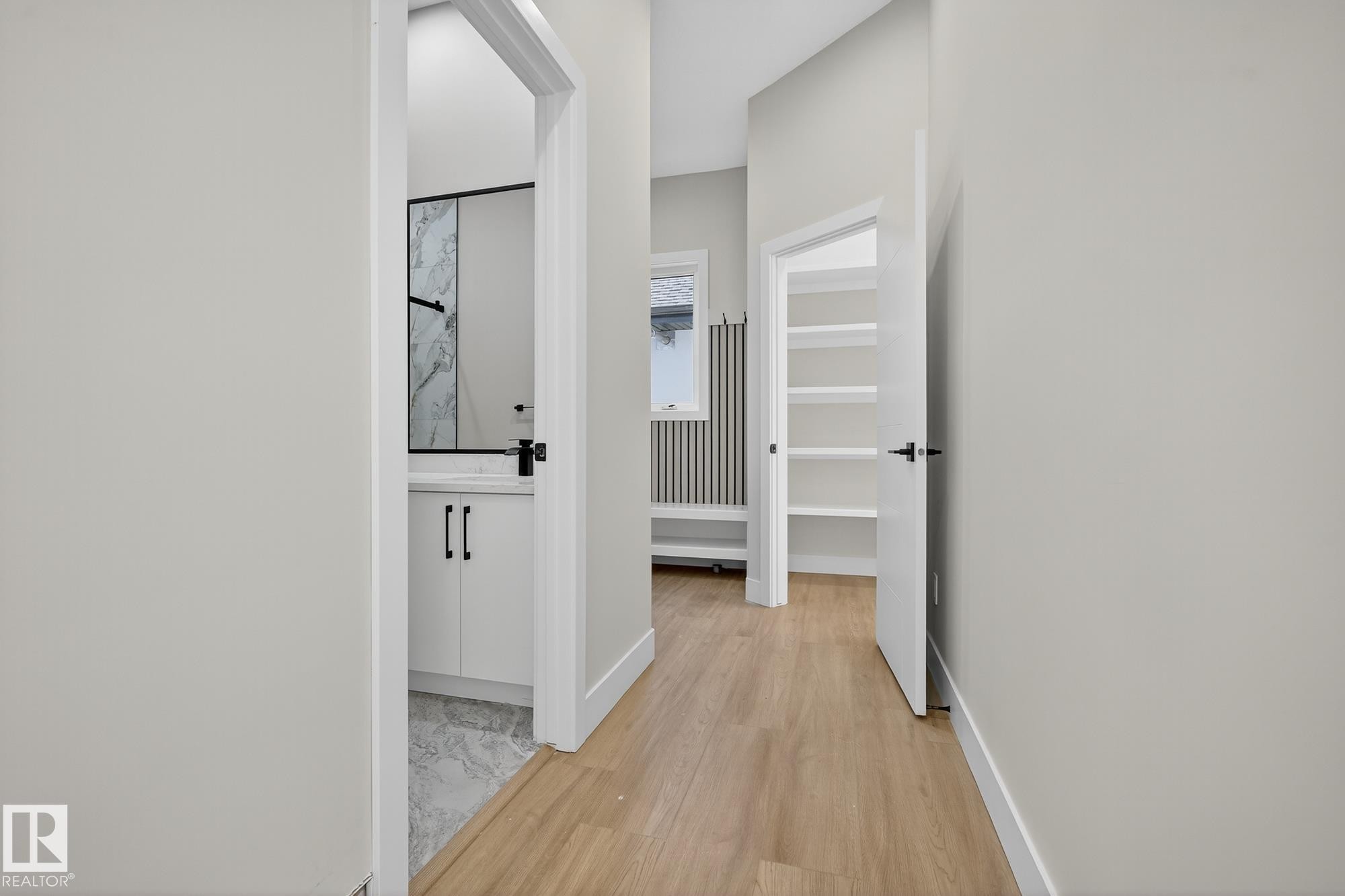 181 Edgewater Circle, Leduc, AB - Indoor Photo Showing Other Room