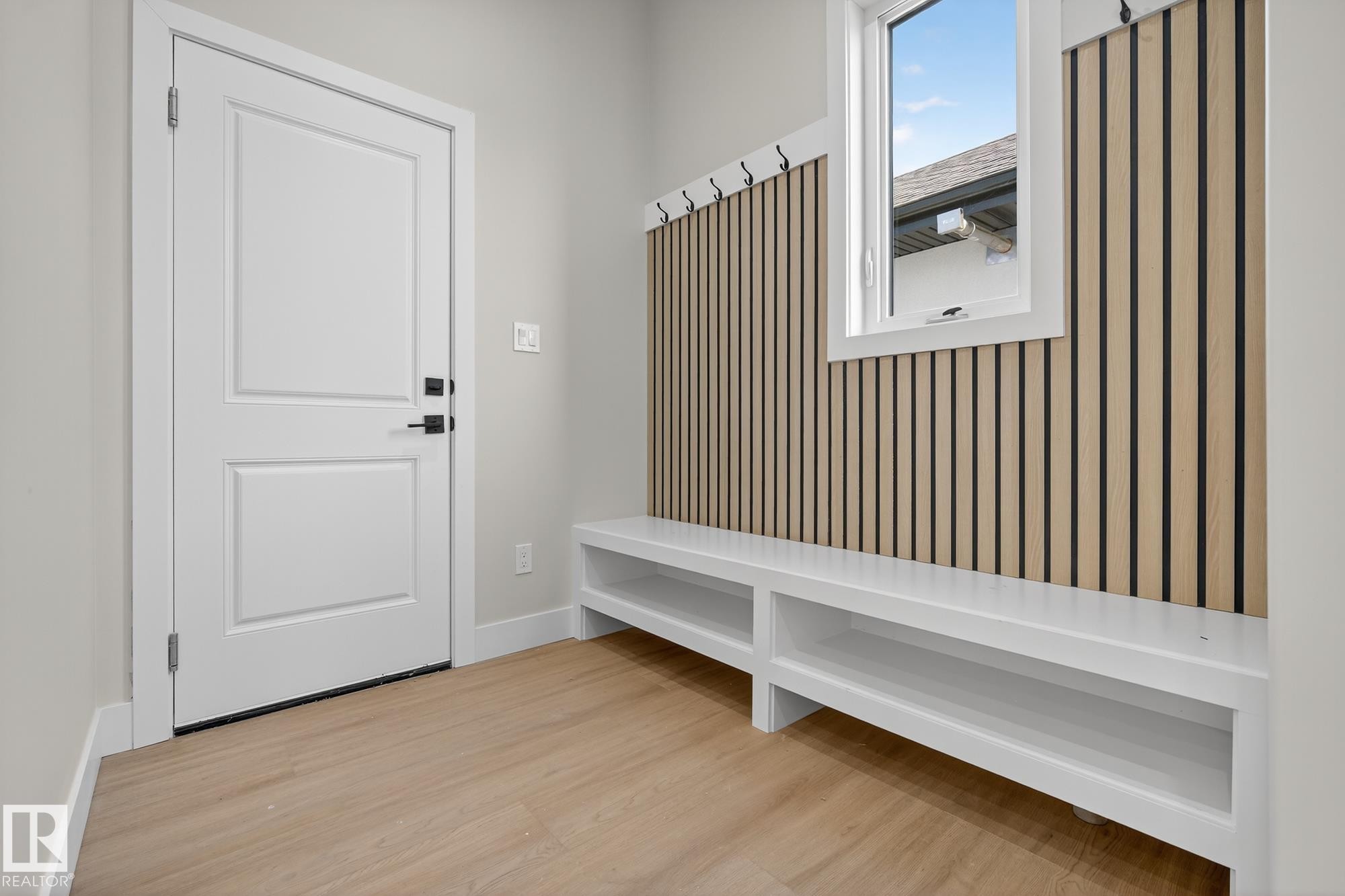 181 Edgewater Circle, Leduc, AB - Indoor Photo Showing Other Room