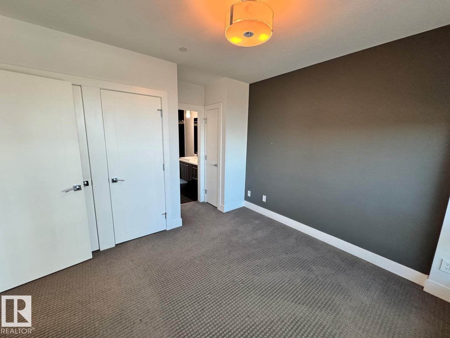 505 11969 Jasper Avenue, Edmonton, AB - Indoor Photo Showing Other Room