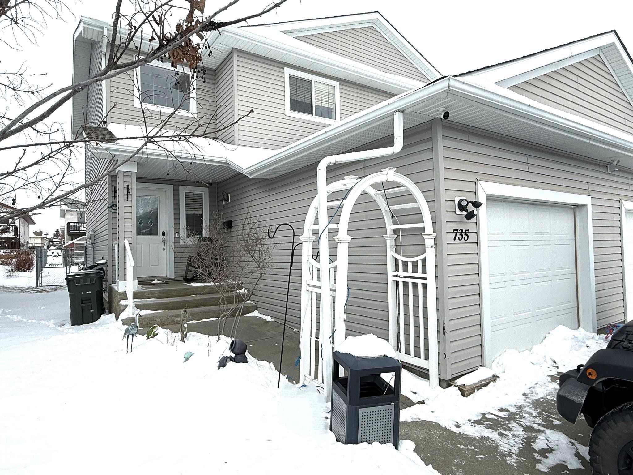 735 Kananaskis Drive, Devon, AB - Outdoor