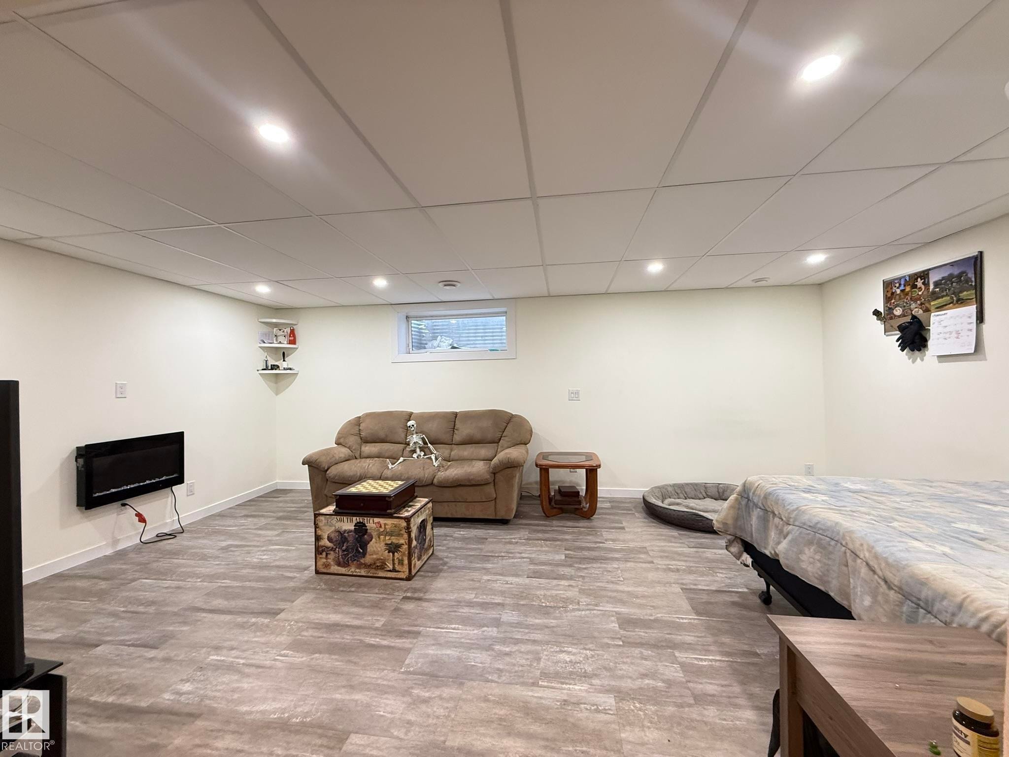 735 Kananaskis Drive, Devon, AB - Indoor Photo Showing Basement