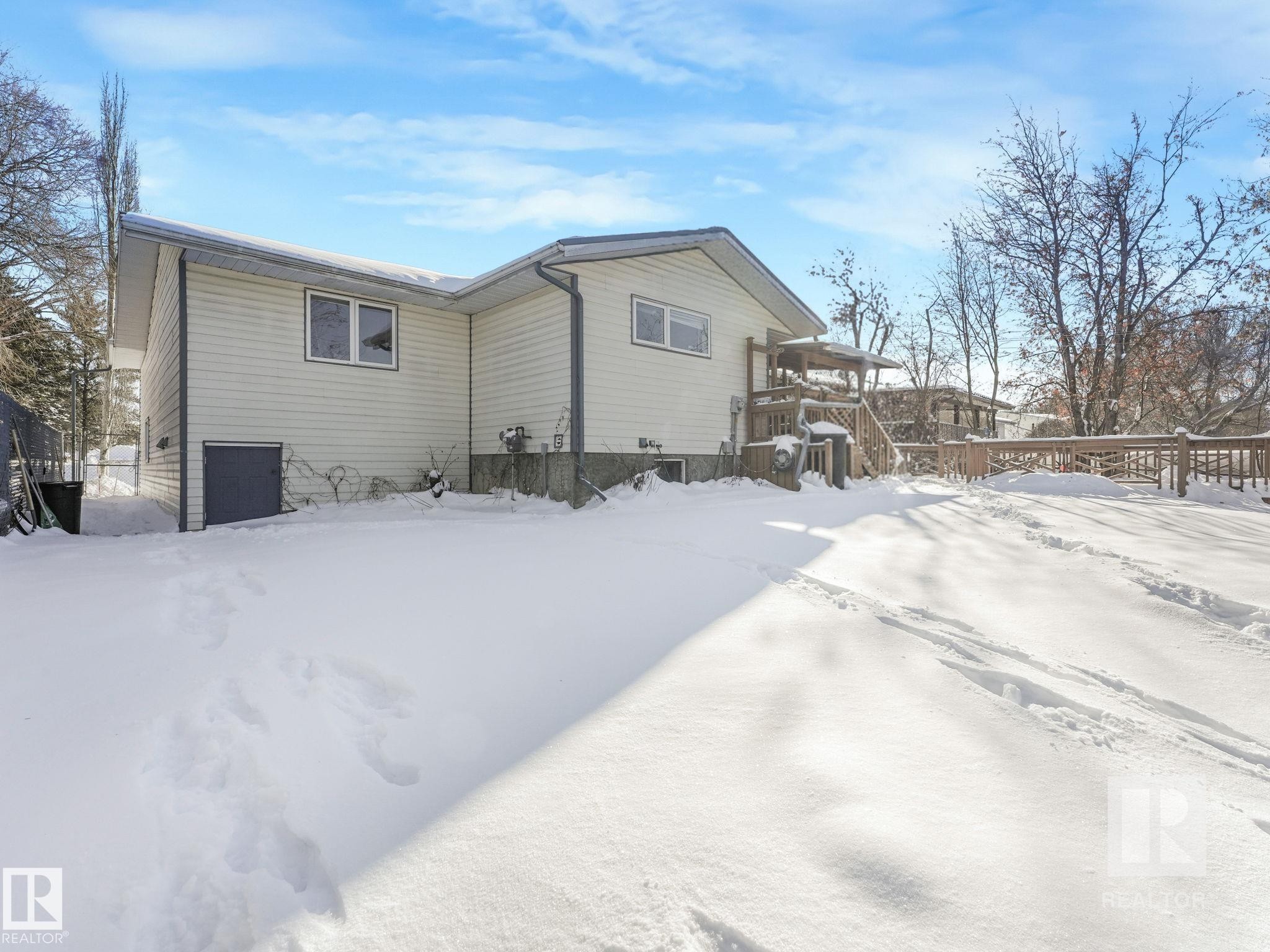 View of snow covered back of property - 4504 48 Avenue, Onoway, AB - Outdoor