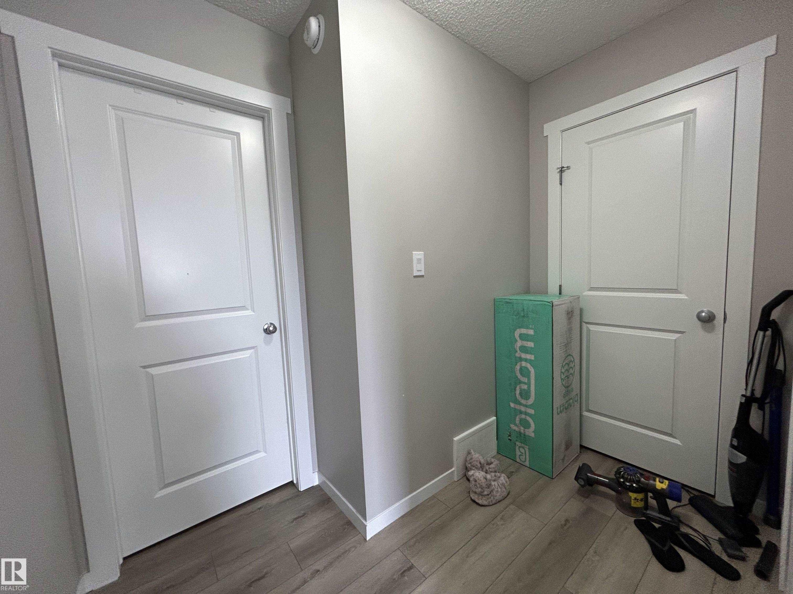 Upstairs Hallway - 120 1530 Tamarack Boulevard, Edmonton, AB - Indoor Photo Showing Other Room