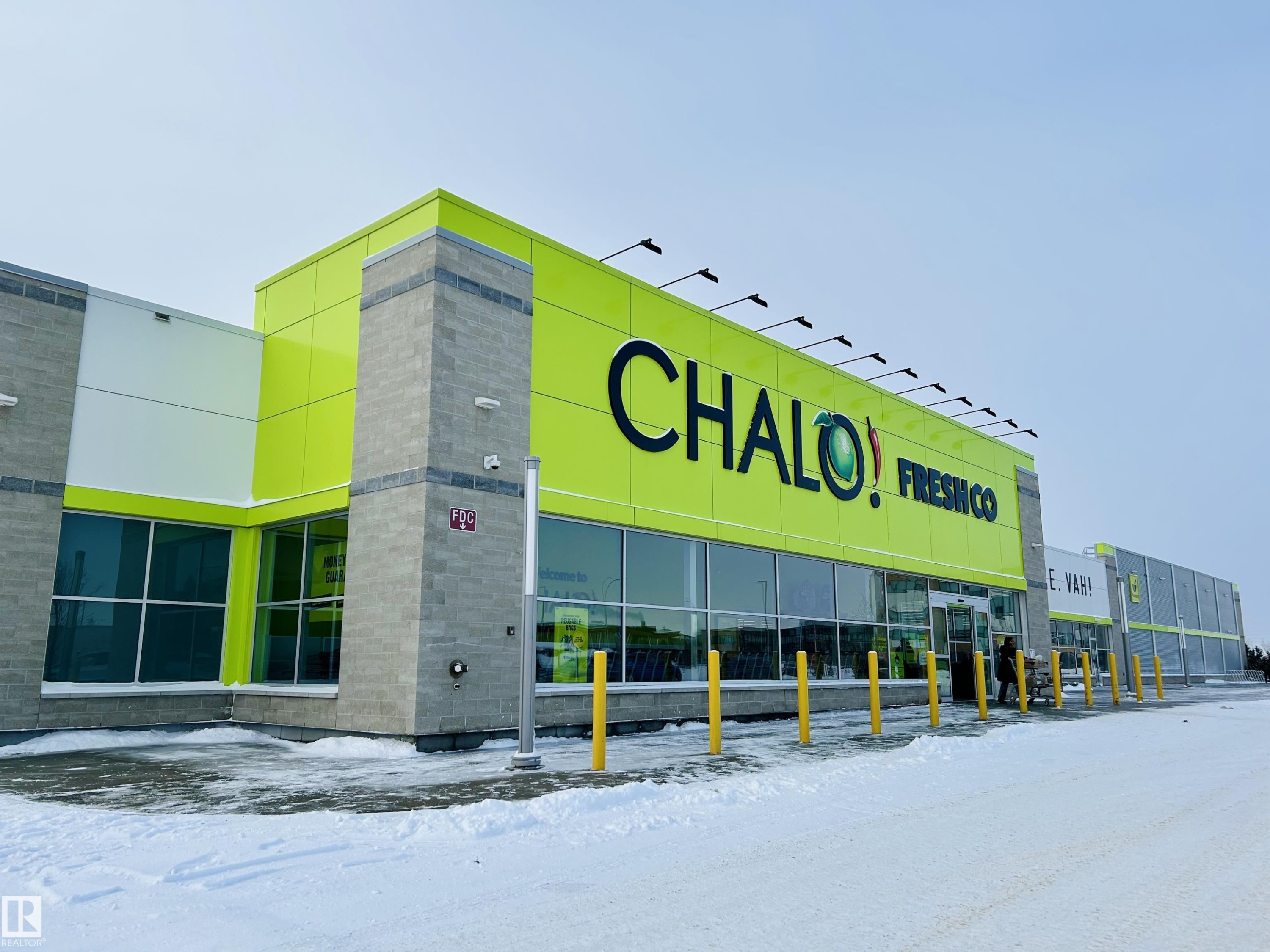 View of commercial location - 120 1530 Tamarack Boulevard, Edmonton, AB - Outdoor