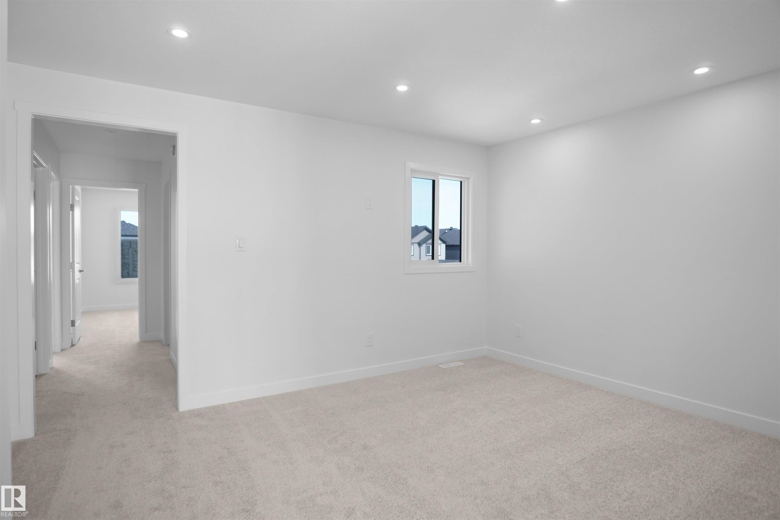 7239 182 Avenue, Edmonton, AB - Indoor Photo Showing Other Room