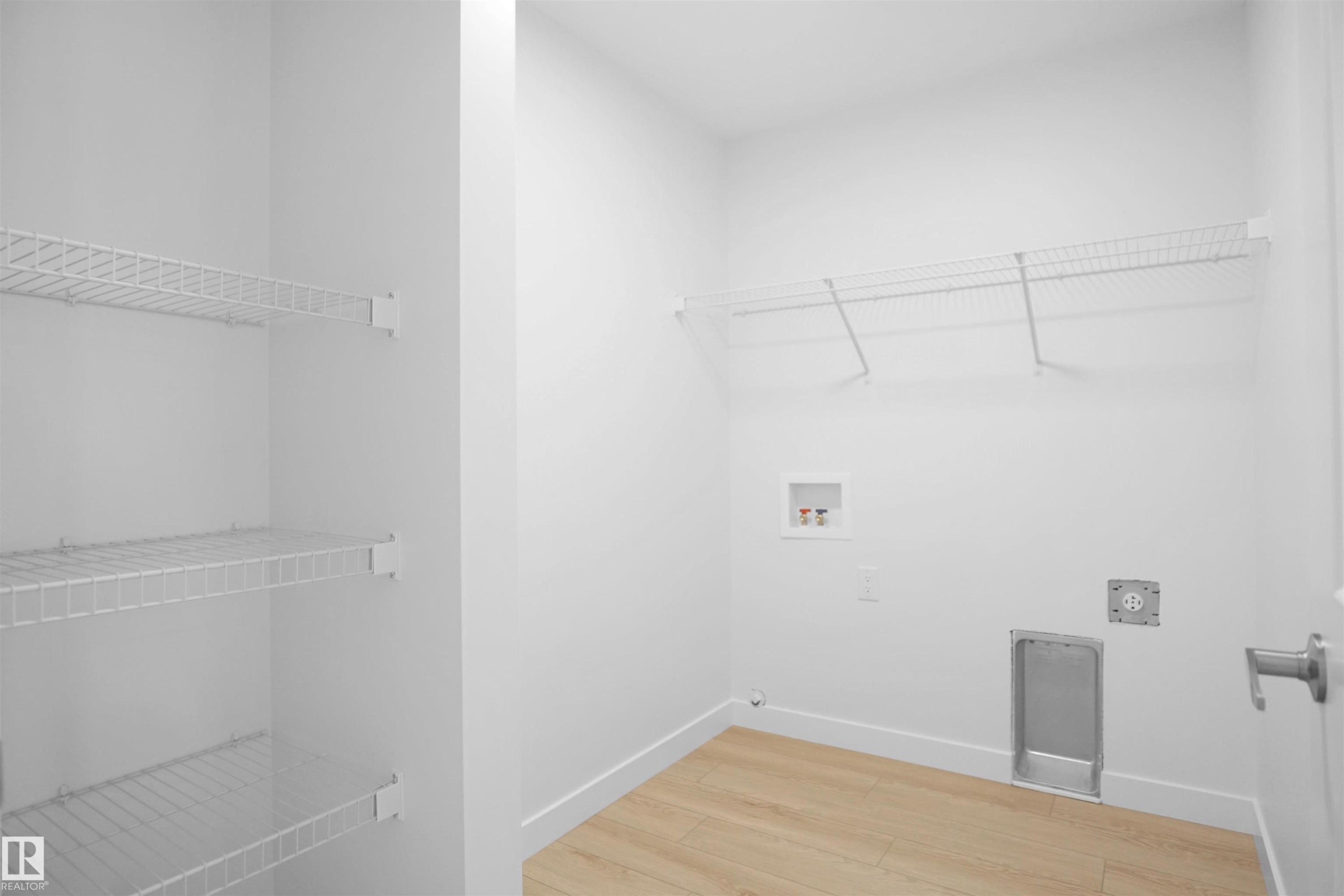 7239 182 Avenue, Edmonton, AB - Indoor With Storage