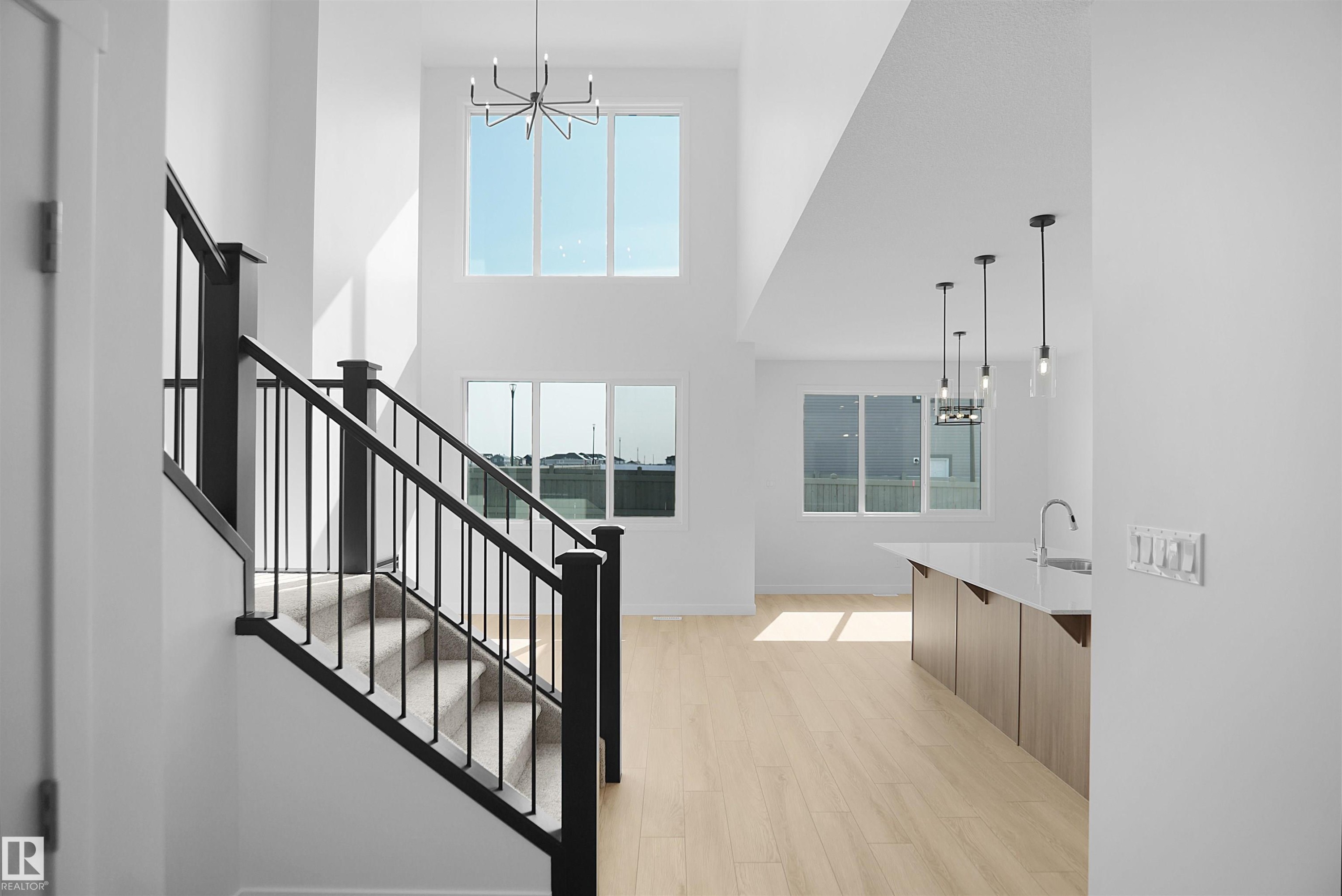 7239 182 Avenue, Edmonton, AB - Indoor Photo Showing Other Room