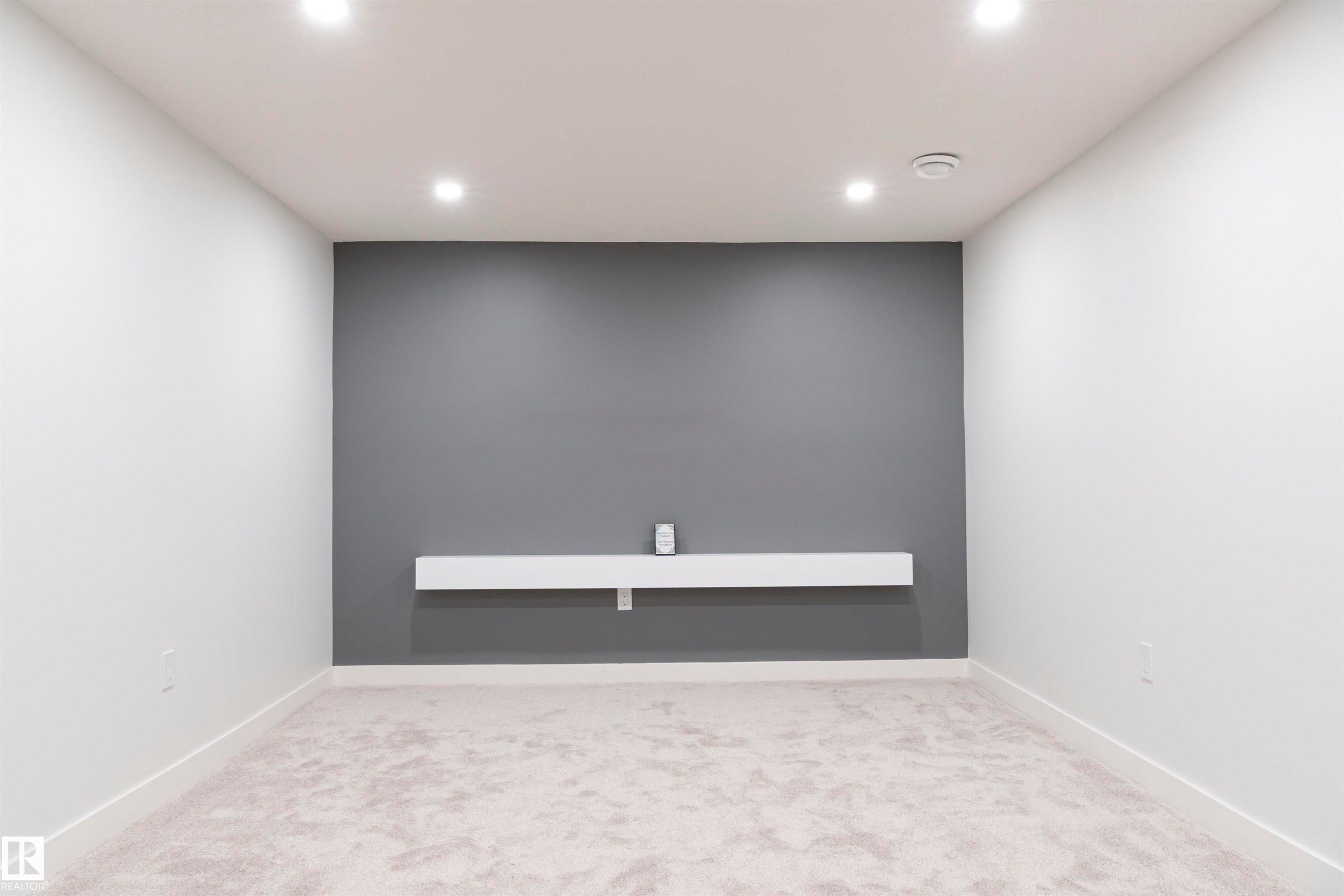 18418 62B Avenue, Edmonton, AB - Indoor