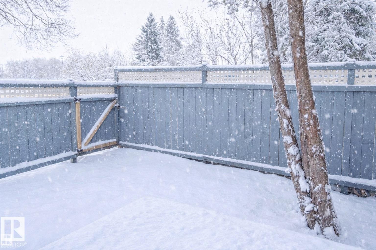 18418 62B Avenue, Edmonton, AB - Outdoor