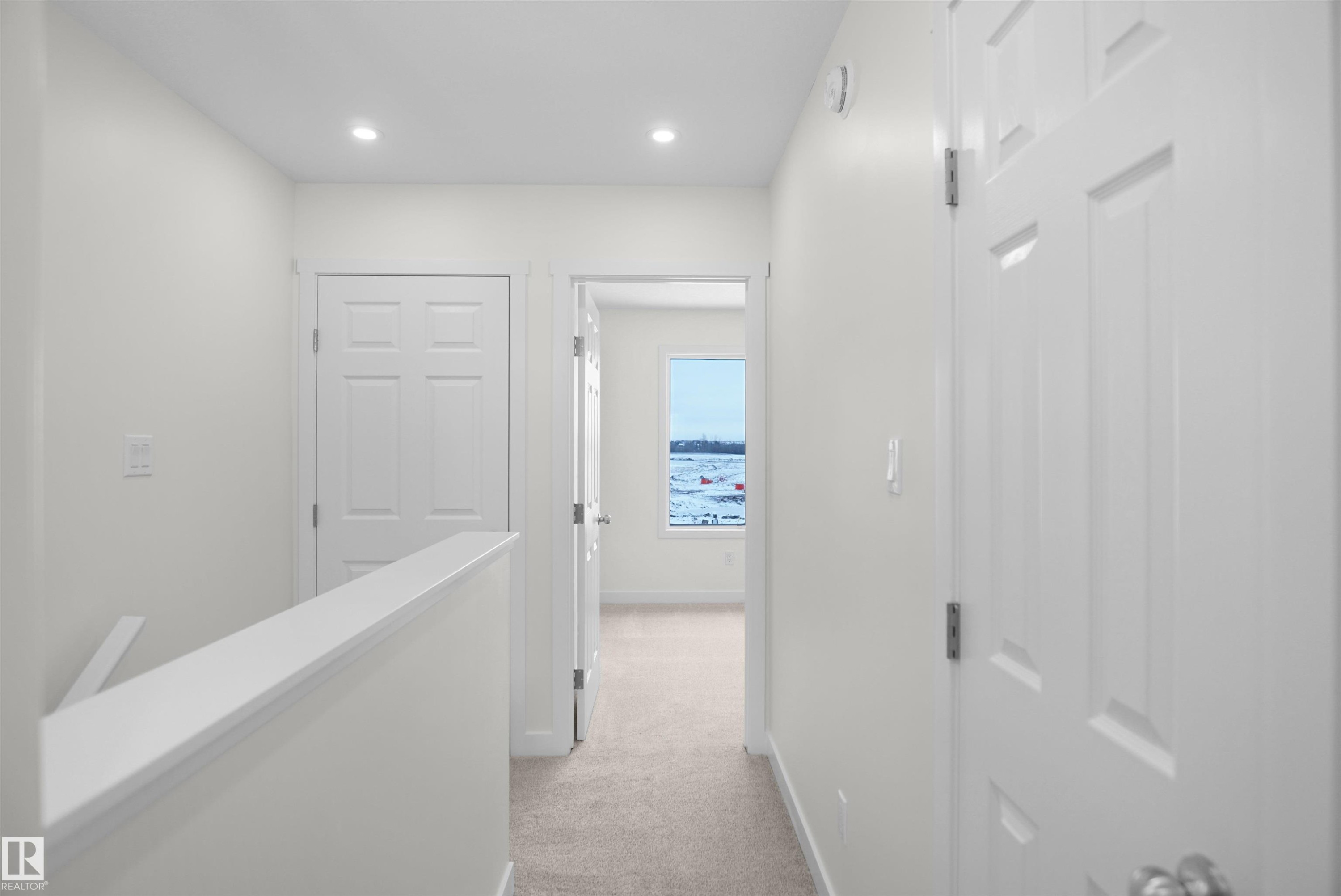 5131 River'S Edge Way, Edmonton, AB - Indoor Photo Showing Other Room