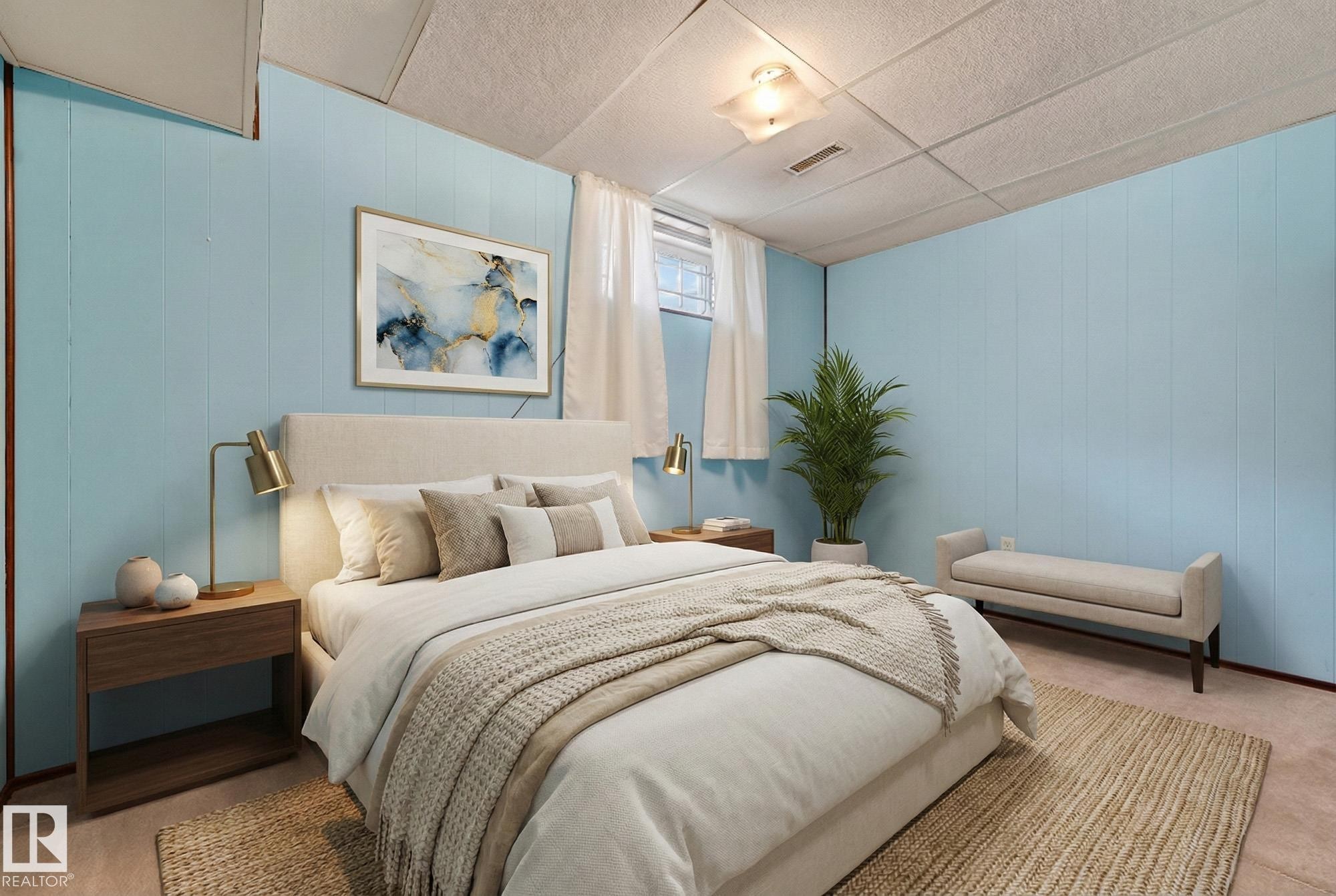 4645 115 Avenue, Edmonton, AB - Indoor Photo Showing Bedroom