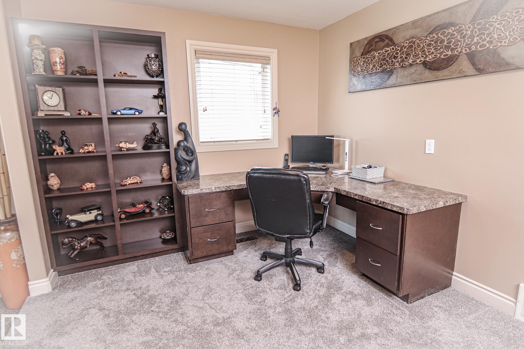 3619 Goodridge Crescent, Edmonton, AB - Indoor Photo Showing Office