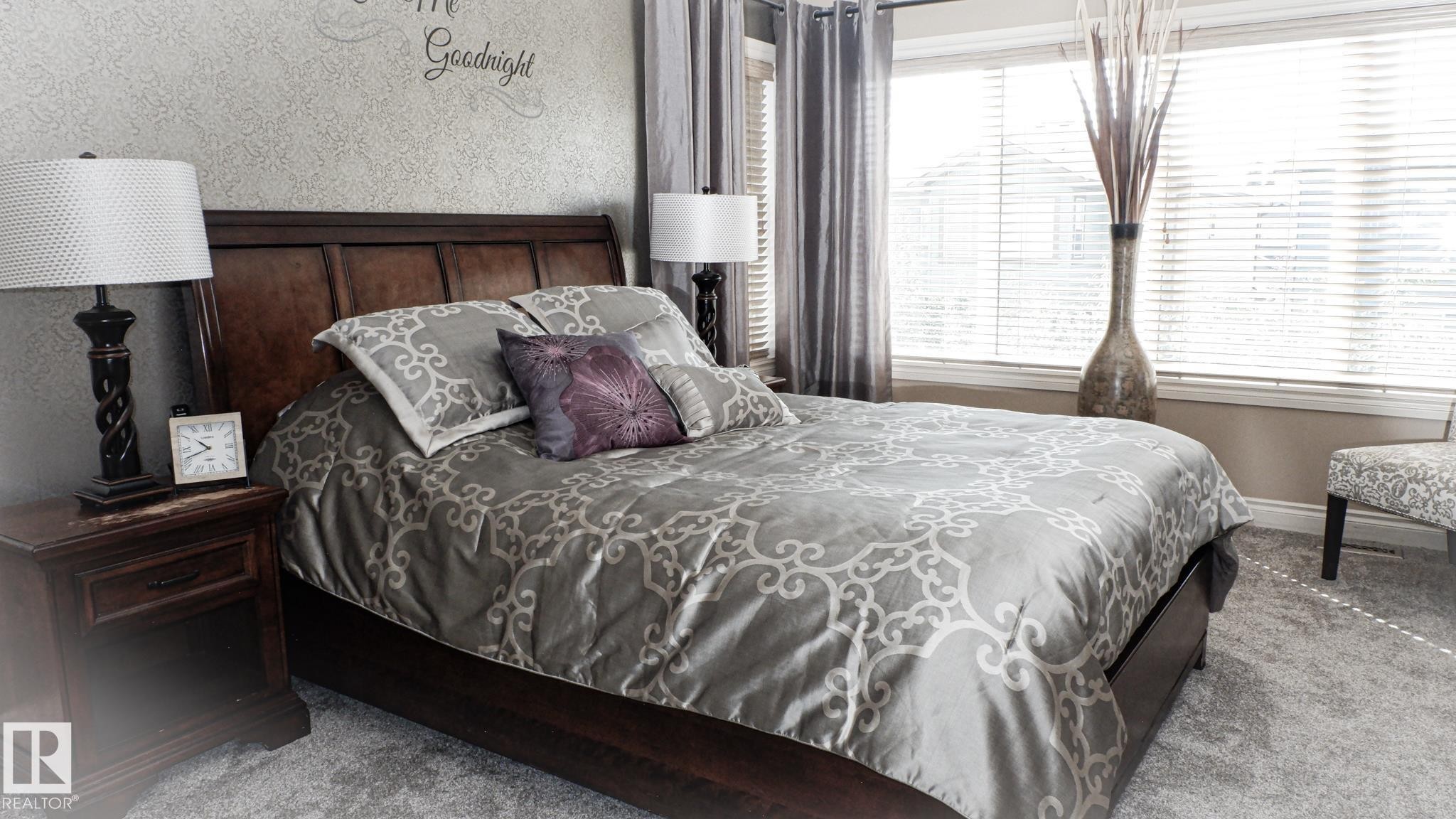3619 Goodridge Crescent, Edmonton, AB - Indoor Photo Showing Bedroom