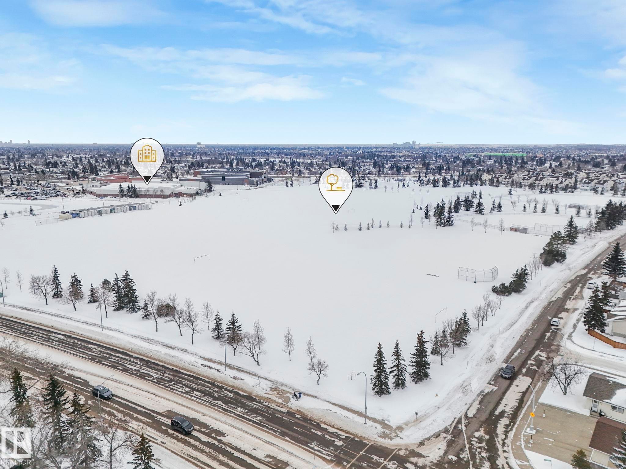 View of snowy aerial view - 15909 112 B Street Nw, Edmonton, AB - Outdoor With View