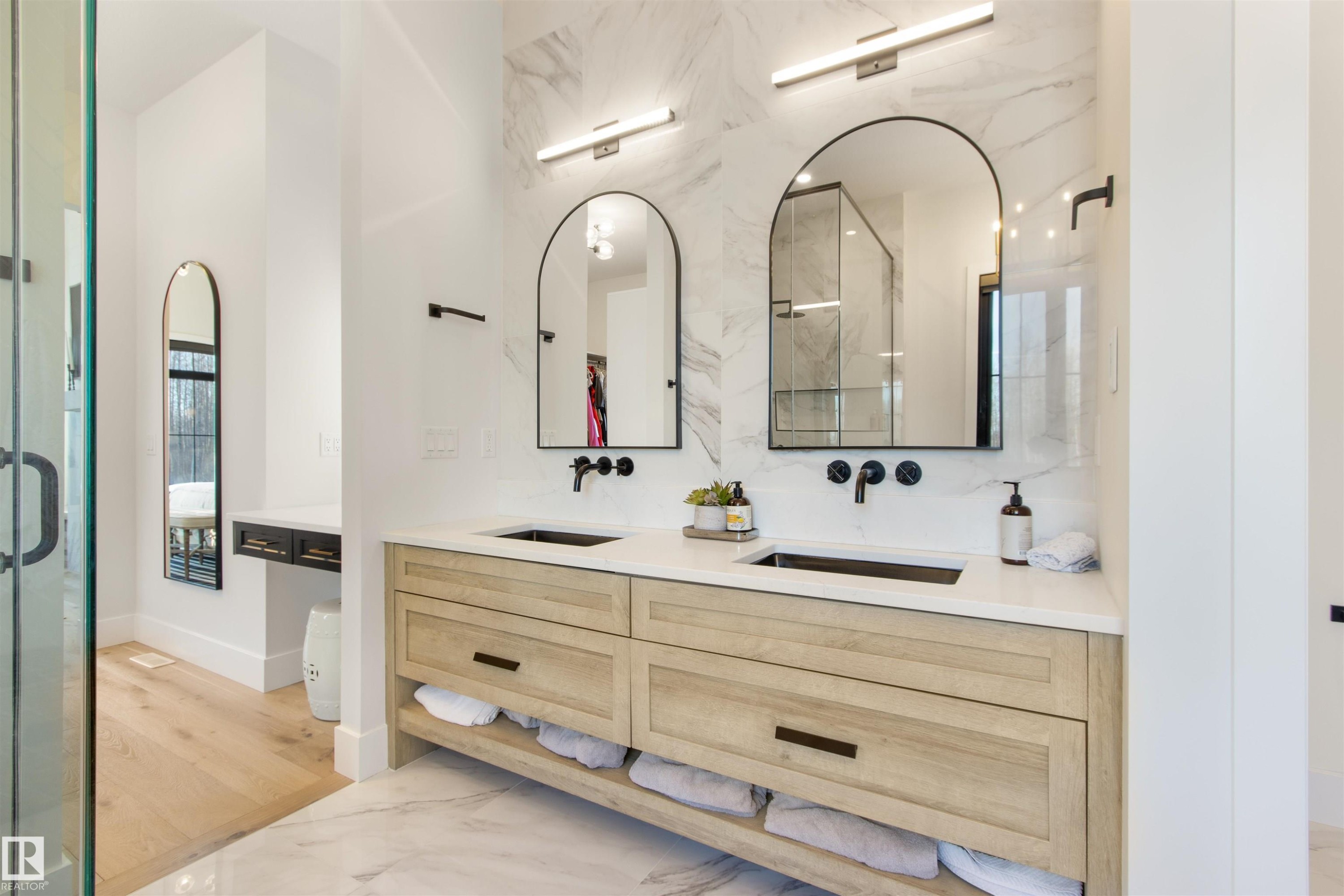 49213 Range Road 82, Rural Brazeau County, AB - Indoor