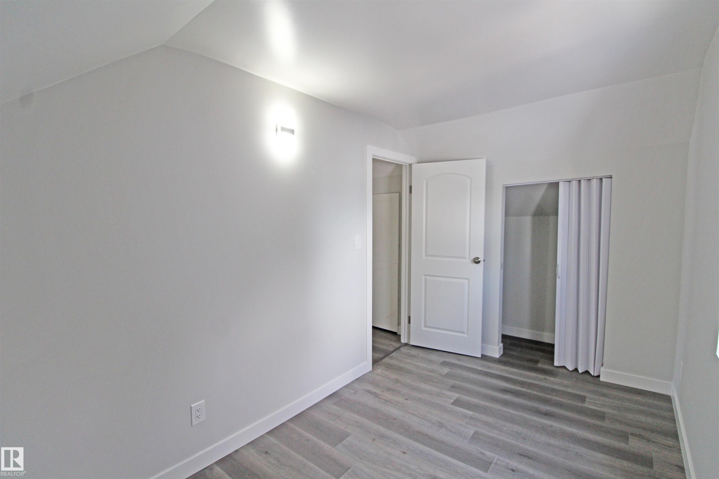 4729 49 Avenue, Wetaskiwin, AB - Indoor Photo Showing Other Room