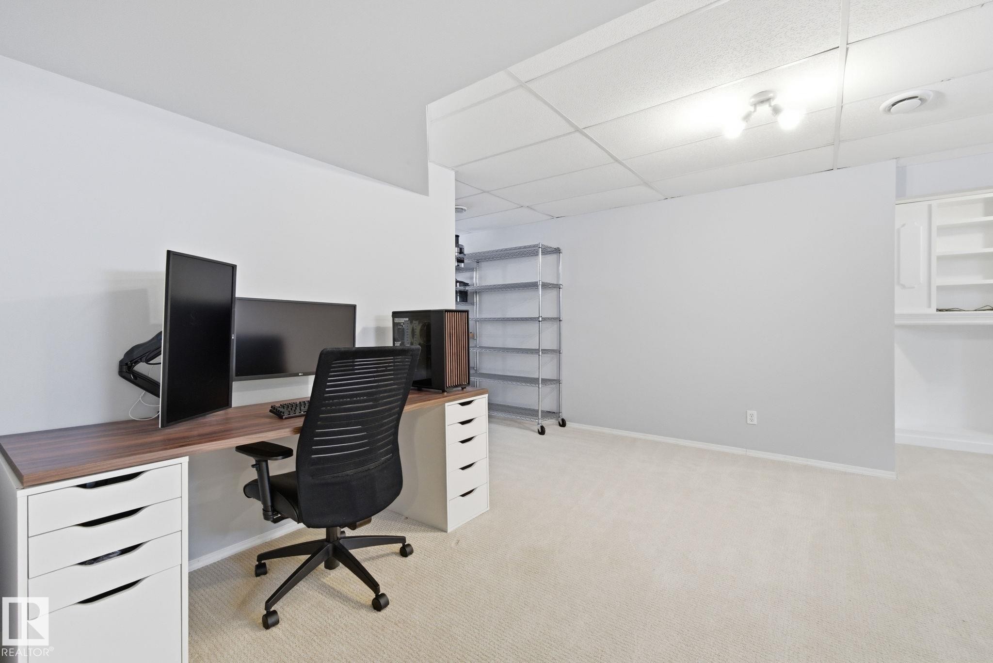 5302 57 Avenue, Stony Plain, AB - Indoor Photo Showing Office
