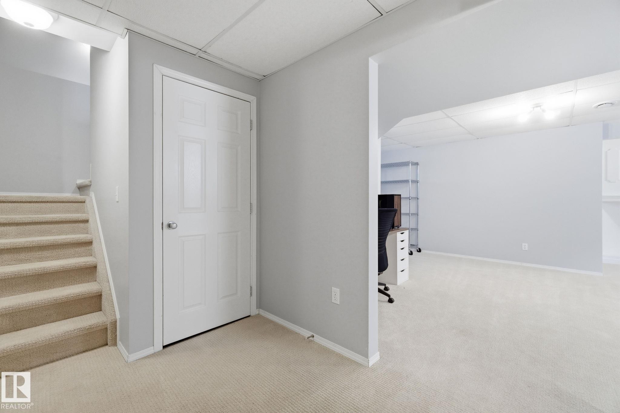 5302 57 Avenue, Stony Plain, AB - Indoor Photo Showing Other Room