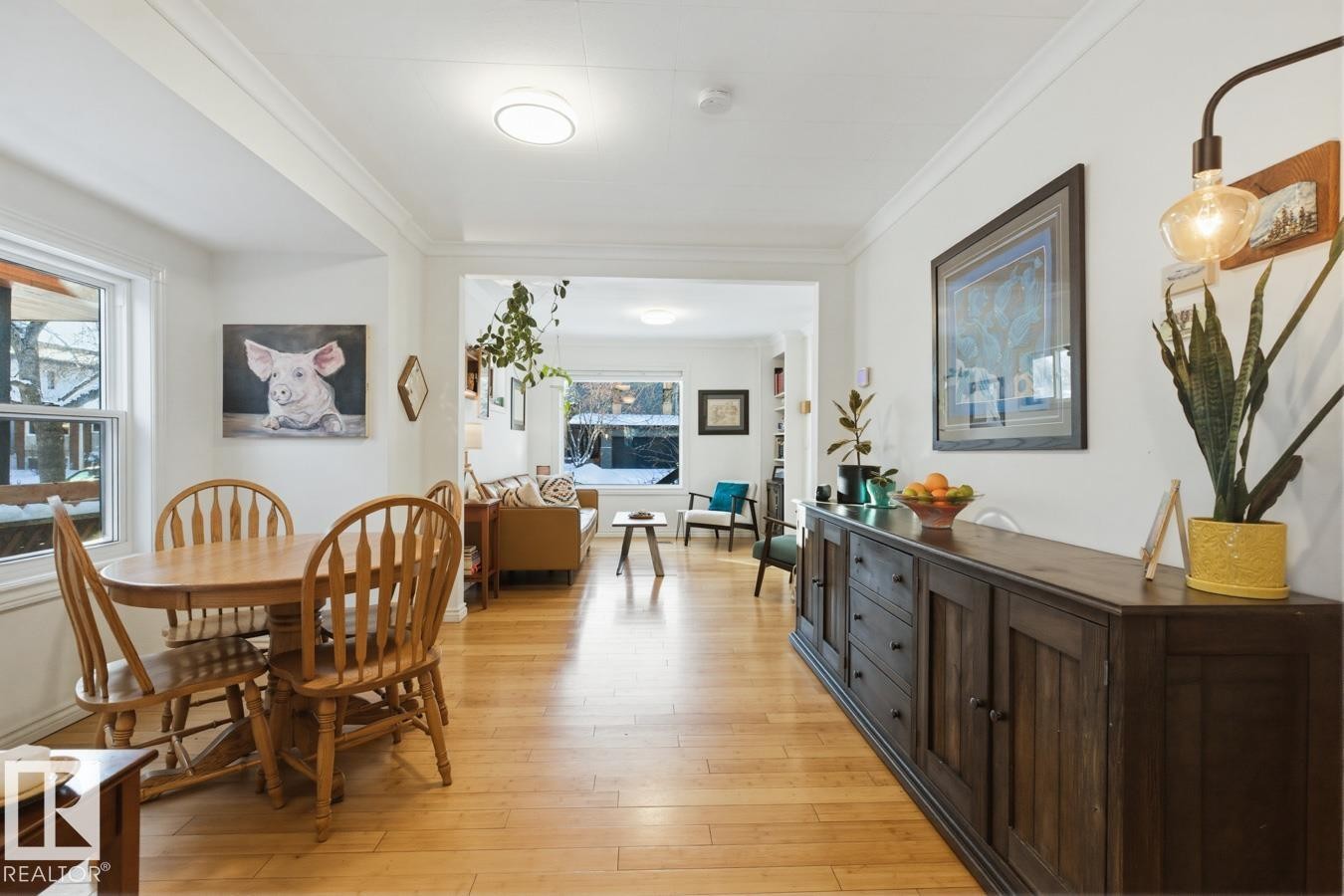 9319 95 Street, Edmonton, AB - Indoor Photo Showing Dining Room