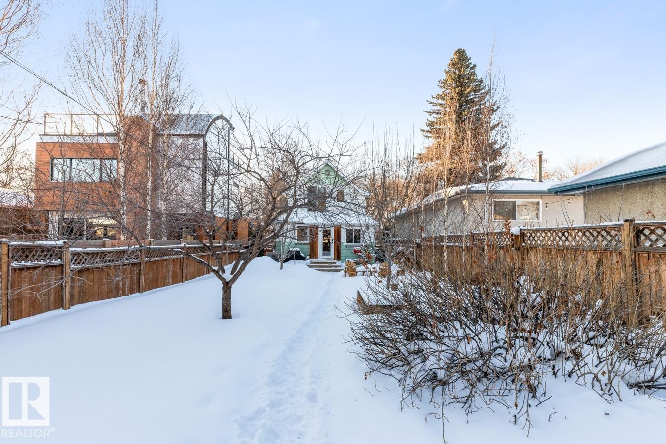 9319 95 Street, Edmonton, AB - Outdoor