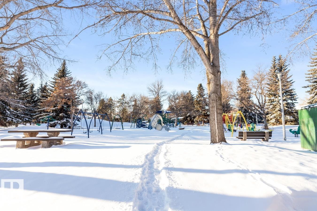 9319 95 Street, Edmonton, AB - Outdoor