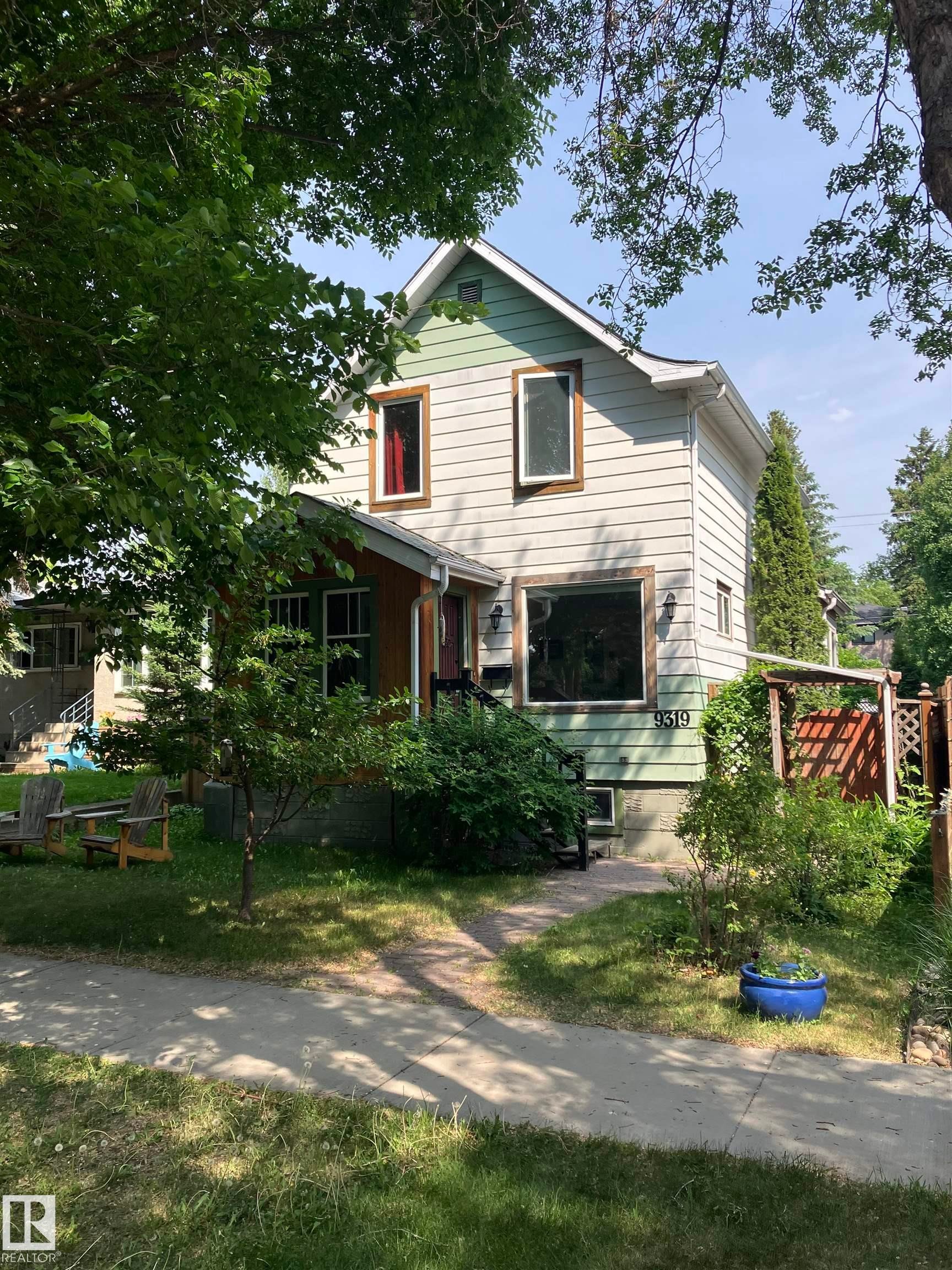 9319 95 Street, Edmonton, AB - Outdoor