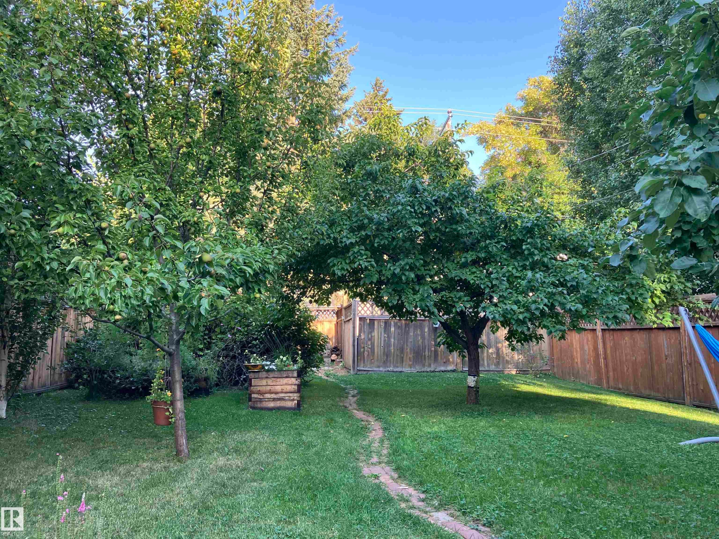 9319 95 Street, Edmonton, AB - Outdoor