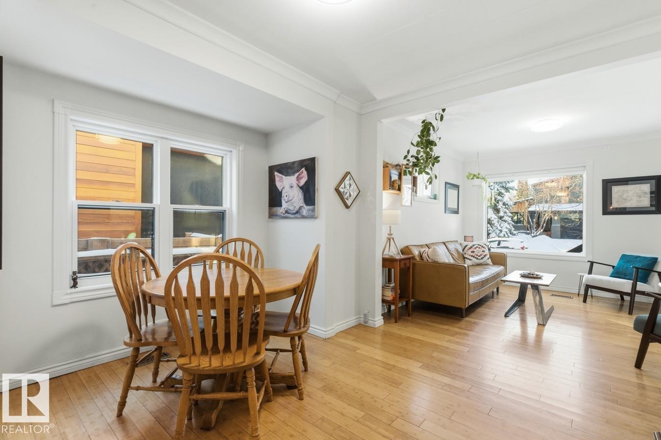 9319 95 Street, Edmonton, AB - Indoor Photo Showing Other Room