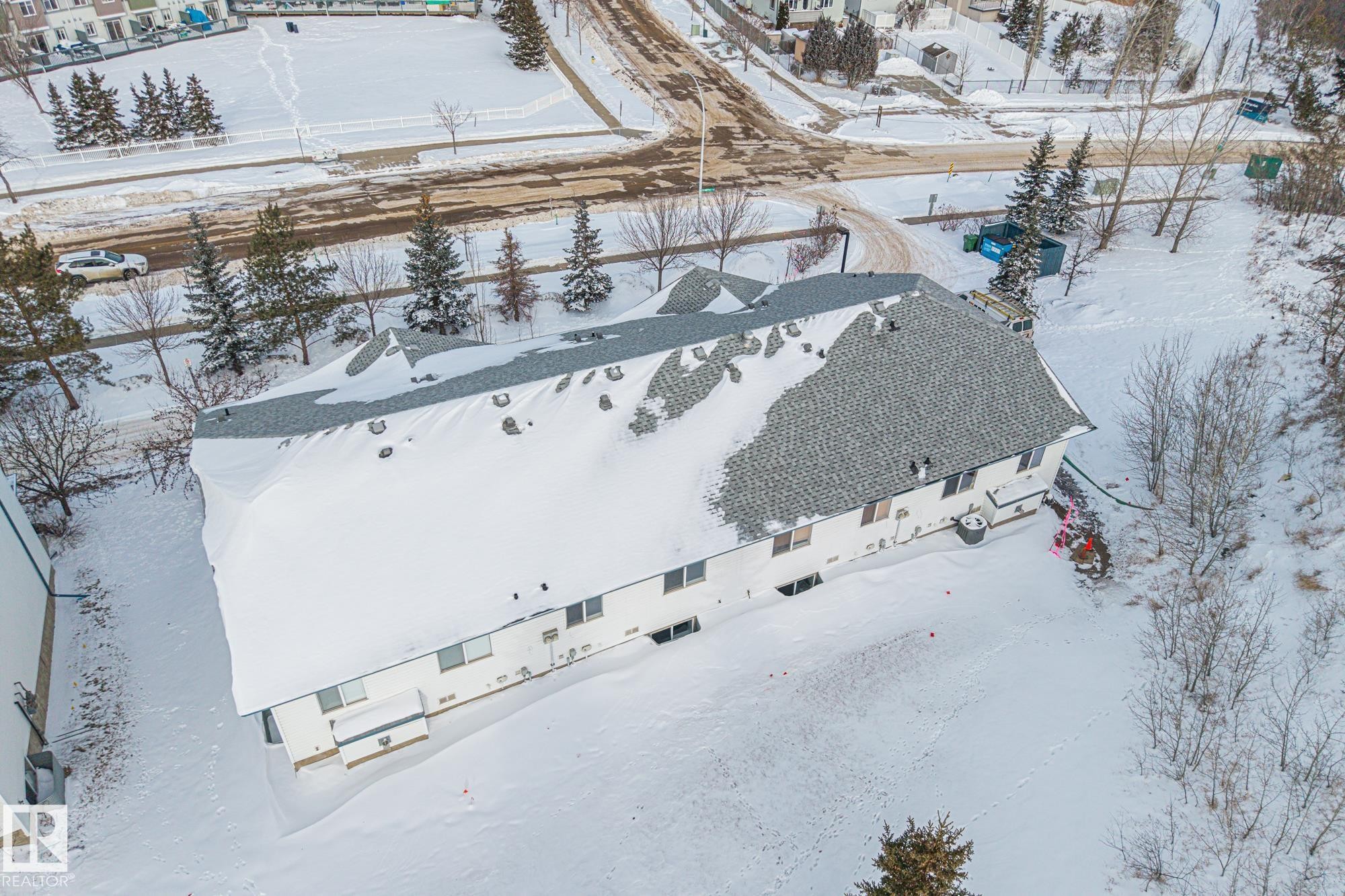 1421 Hermitage Road, Edmonton, AB - Outdoor With View