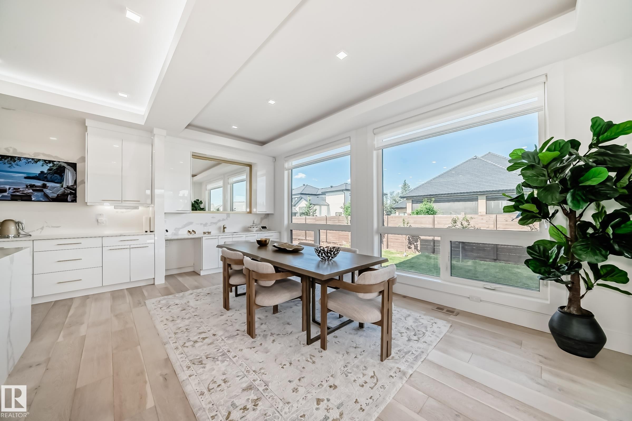 2747 Wheaton Drive, Edmonton, AB - Indoor